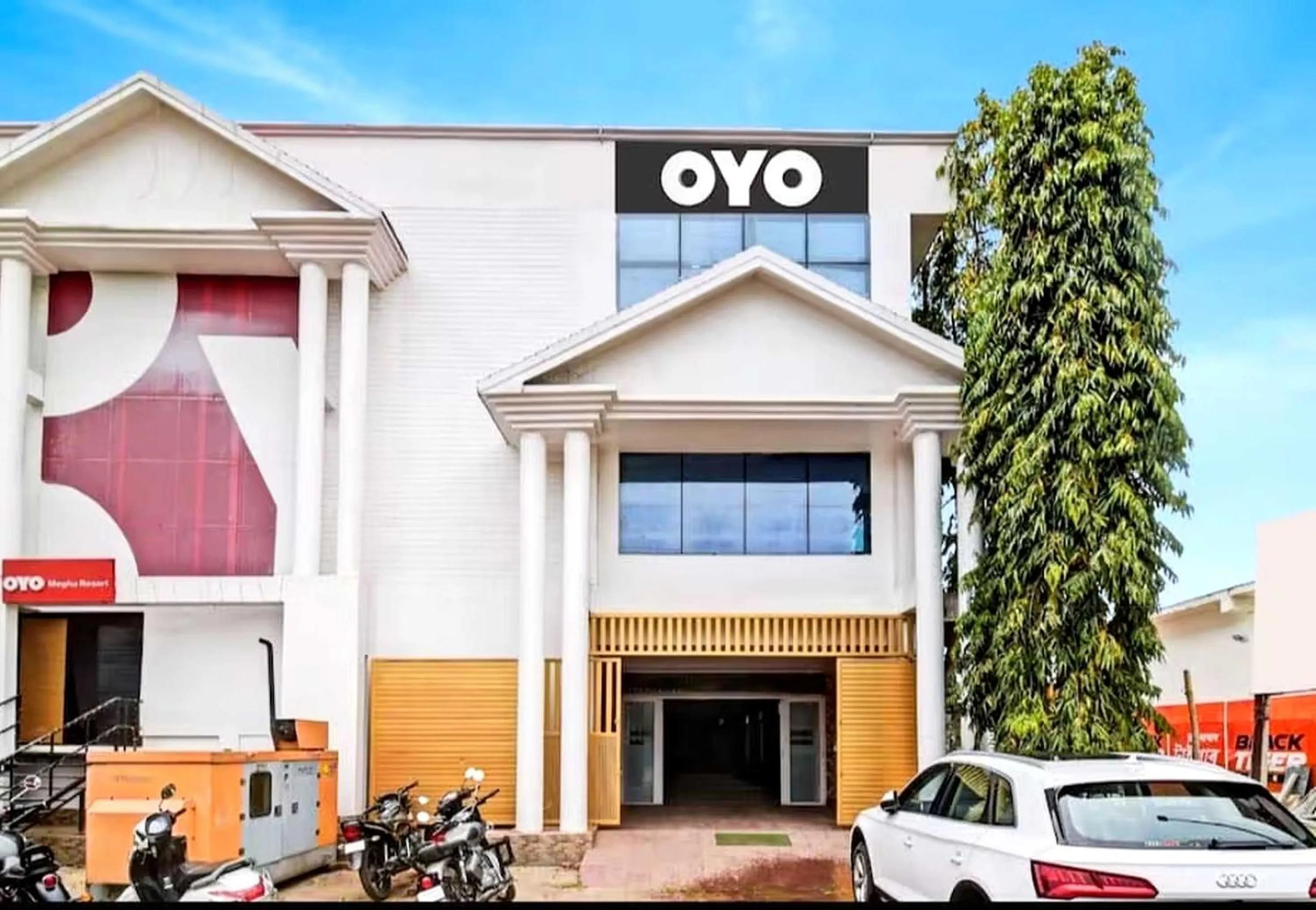 Facade/entrance in Collection O Megha Resort