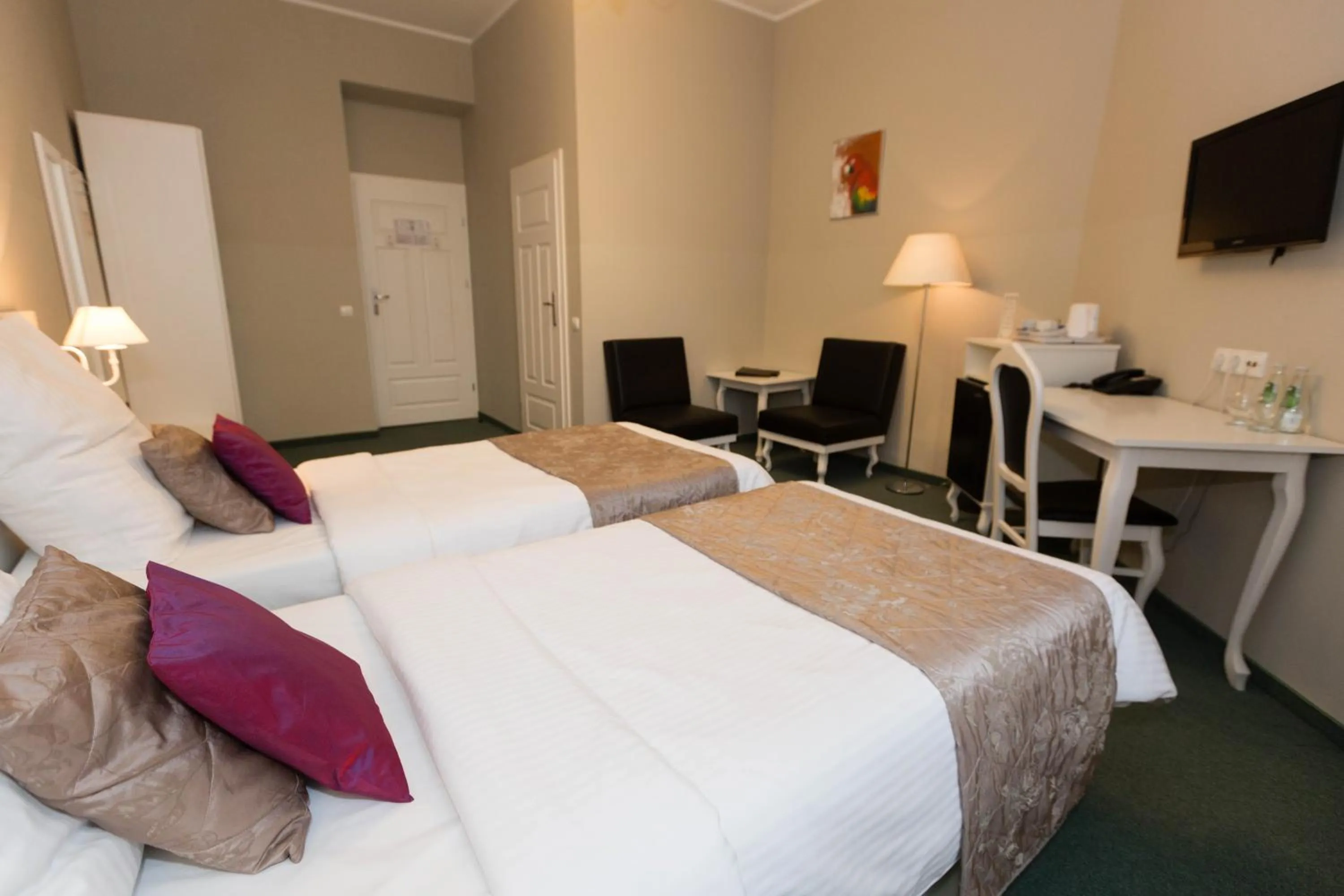 Bed in Leone Aparthotel