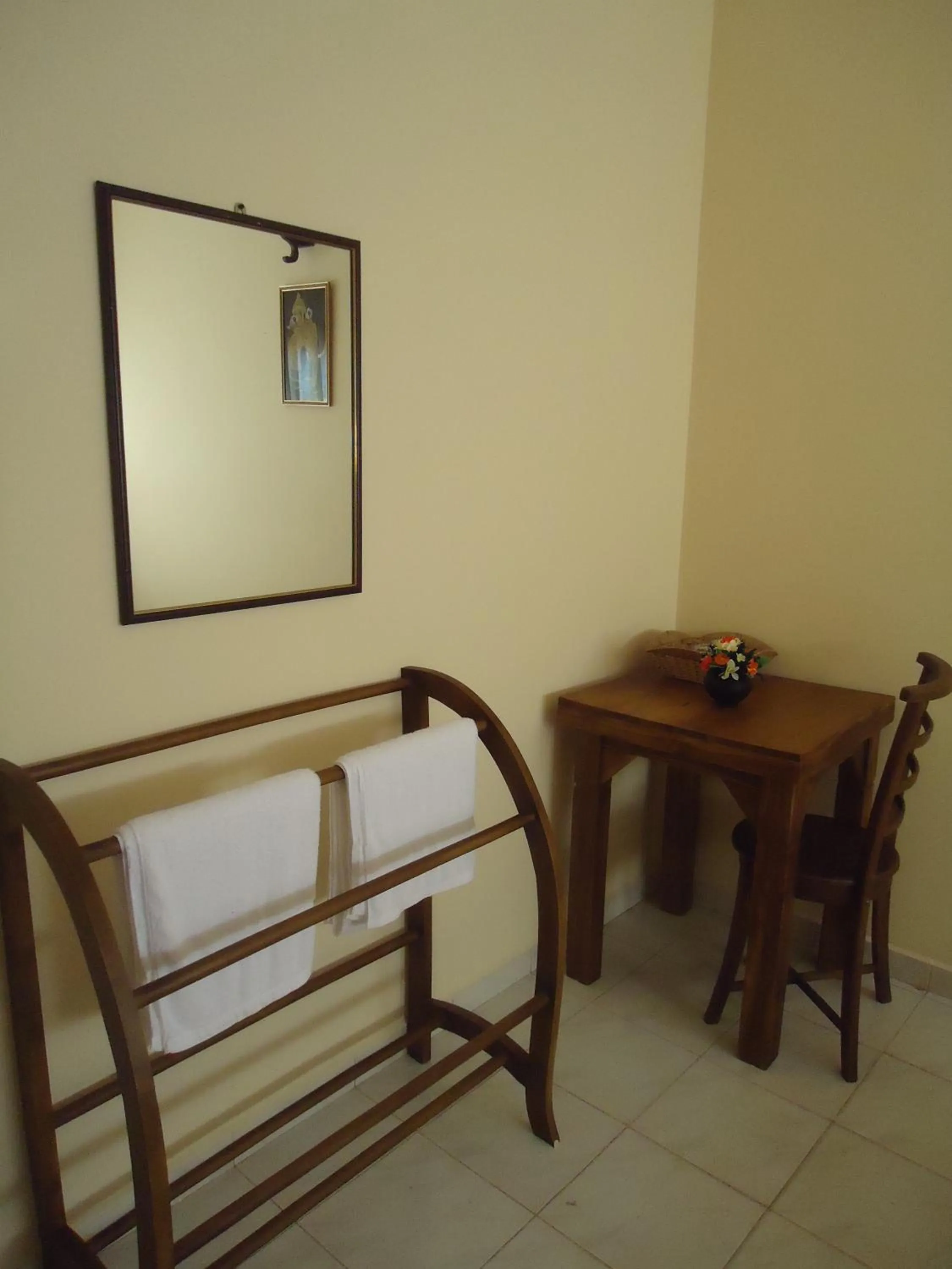 Photo of the whole room, Bed in New Sanmi Resort