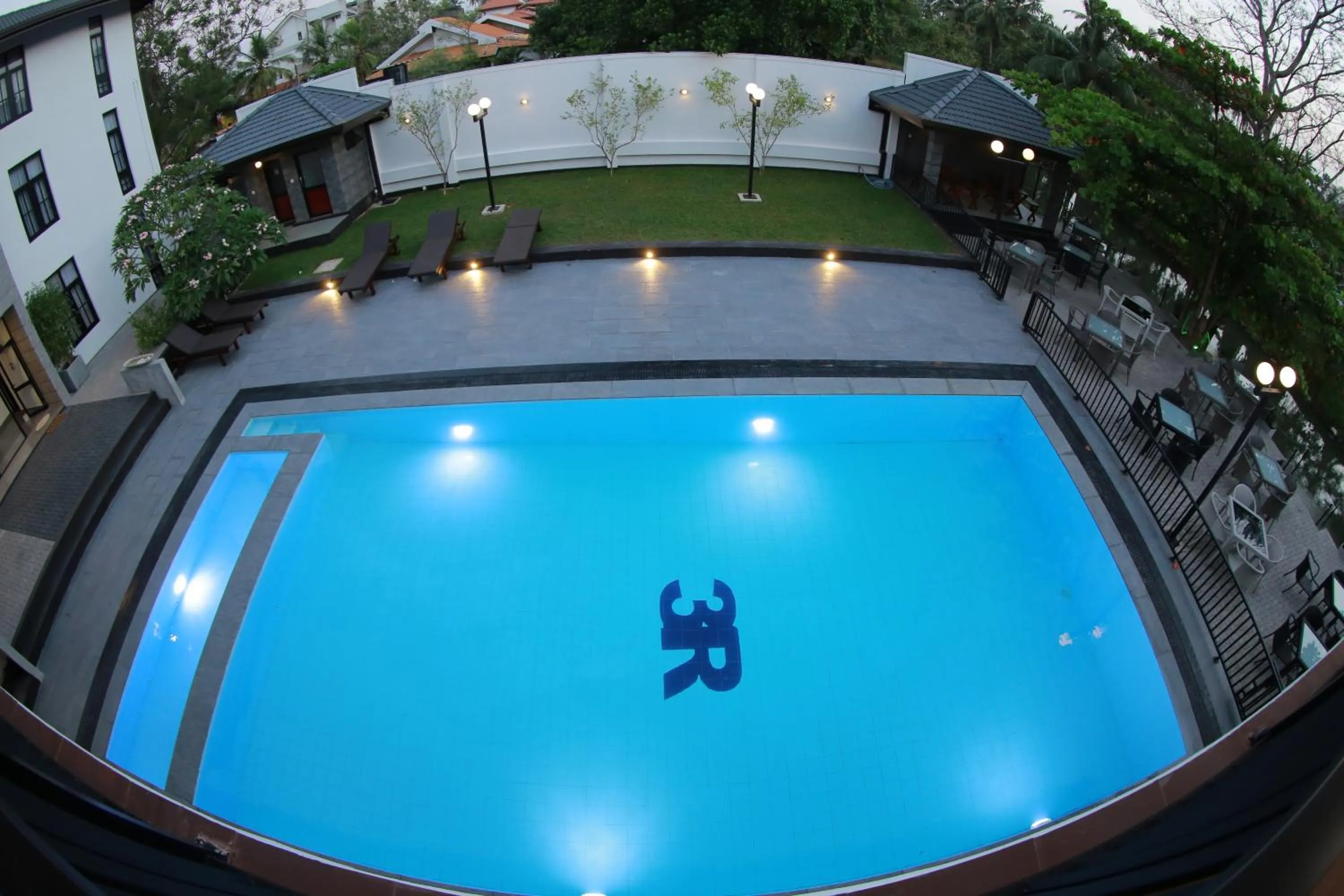 Swimming pool in 3R Resort