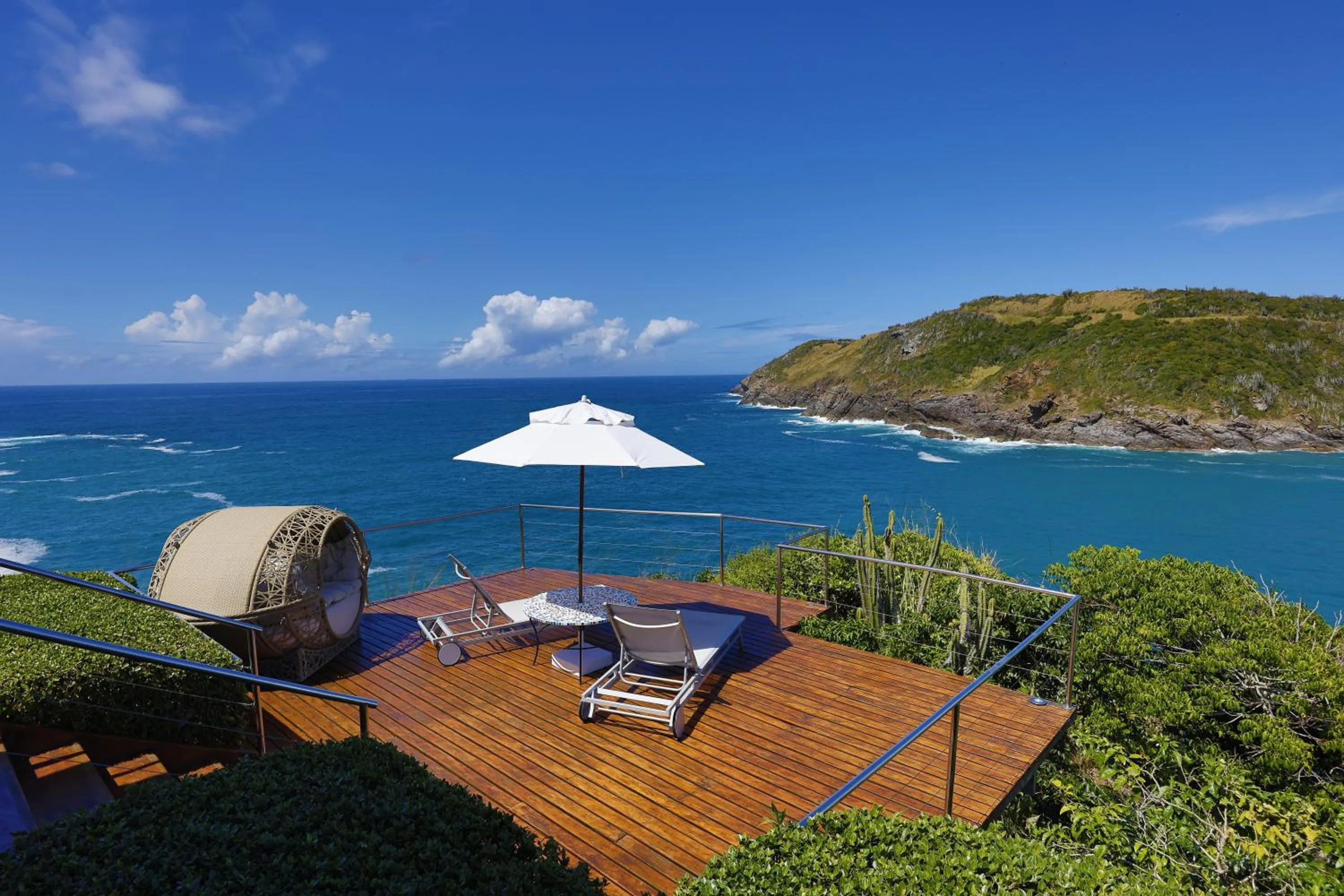 Patio in Cliffside Luxury Inn