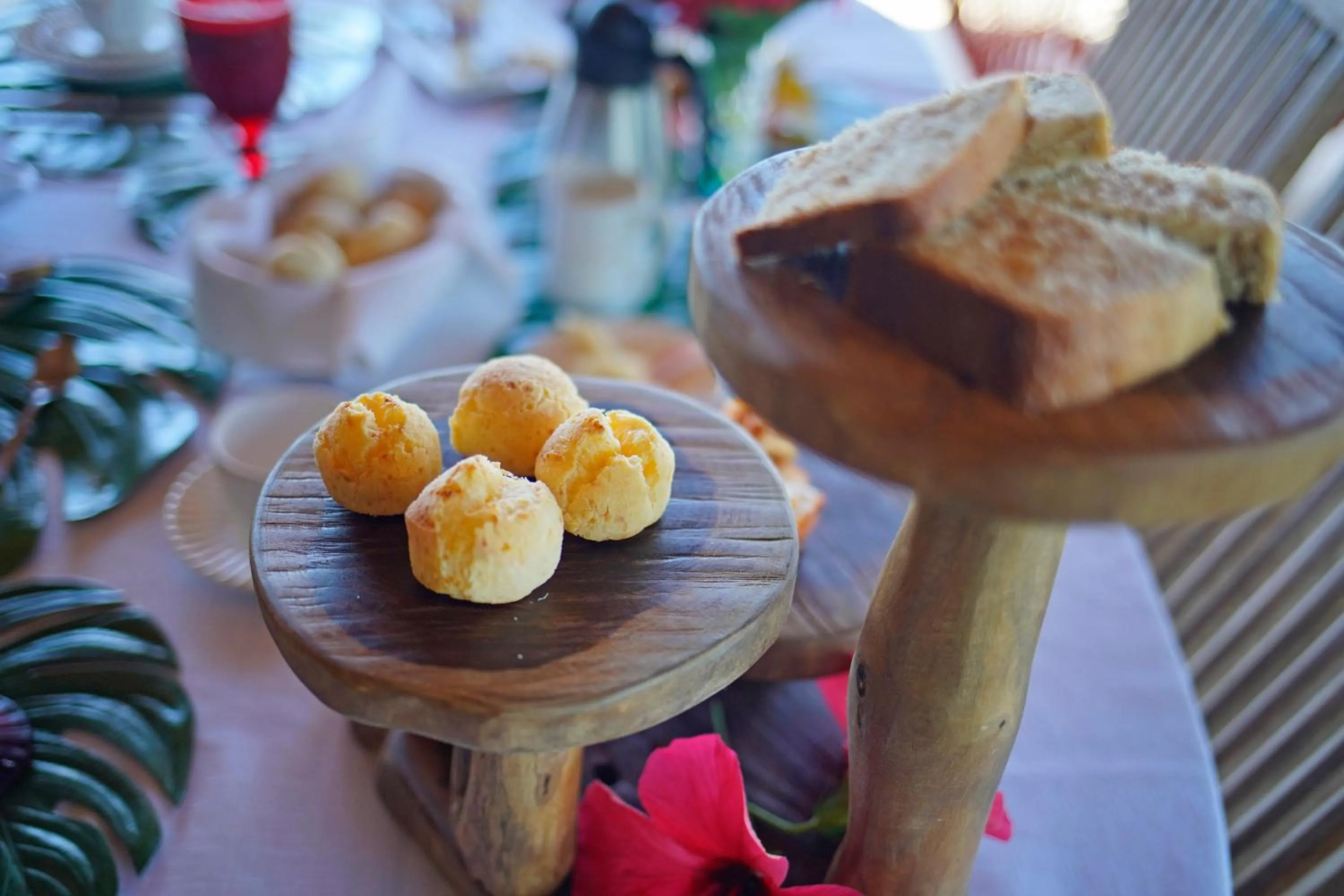 Breakfast in Cliffside Luxury Inn