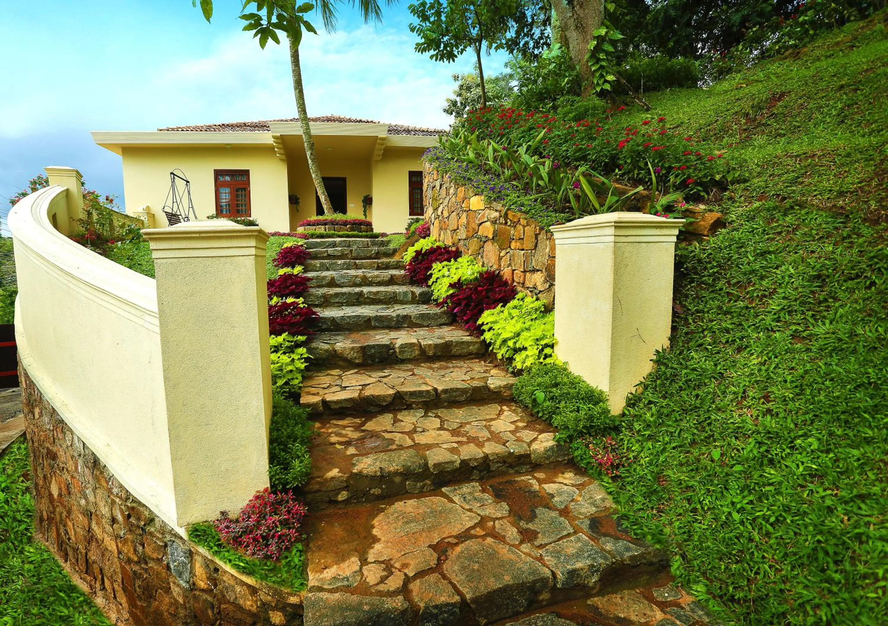 Facade/entrance in Hanthana Boutique Villa by Amaya