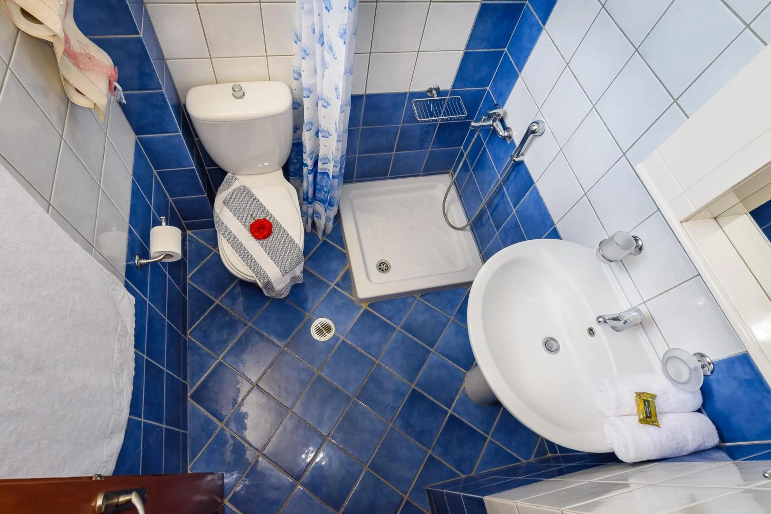 Bathroom in Irinoula Dreams