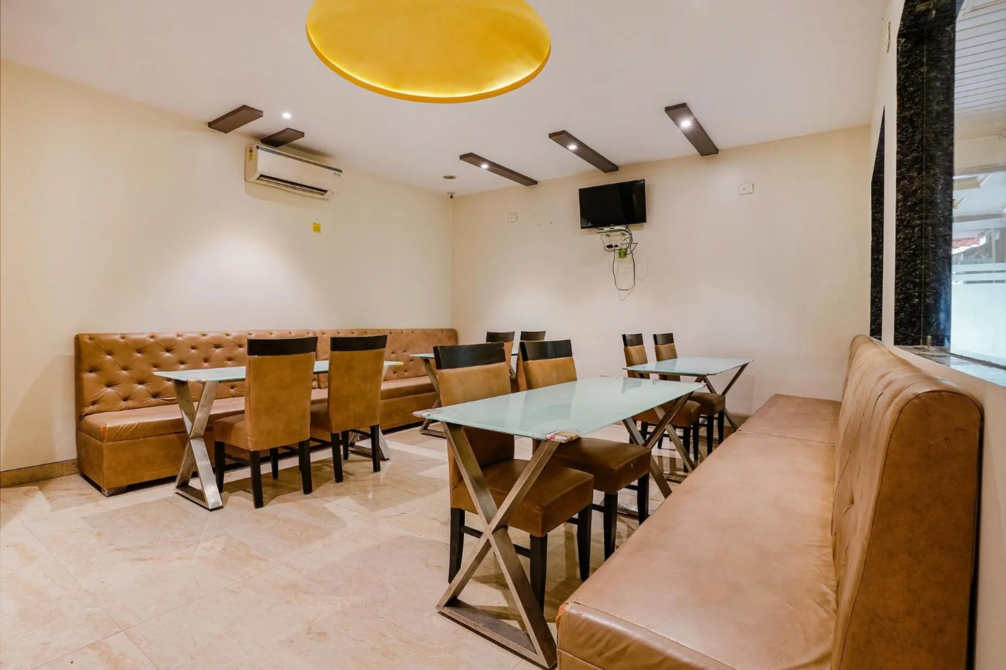 Restaurant/places to eat in FabExpress Embassy Suites - Nr BKC