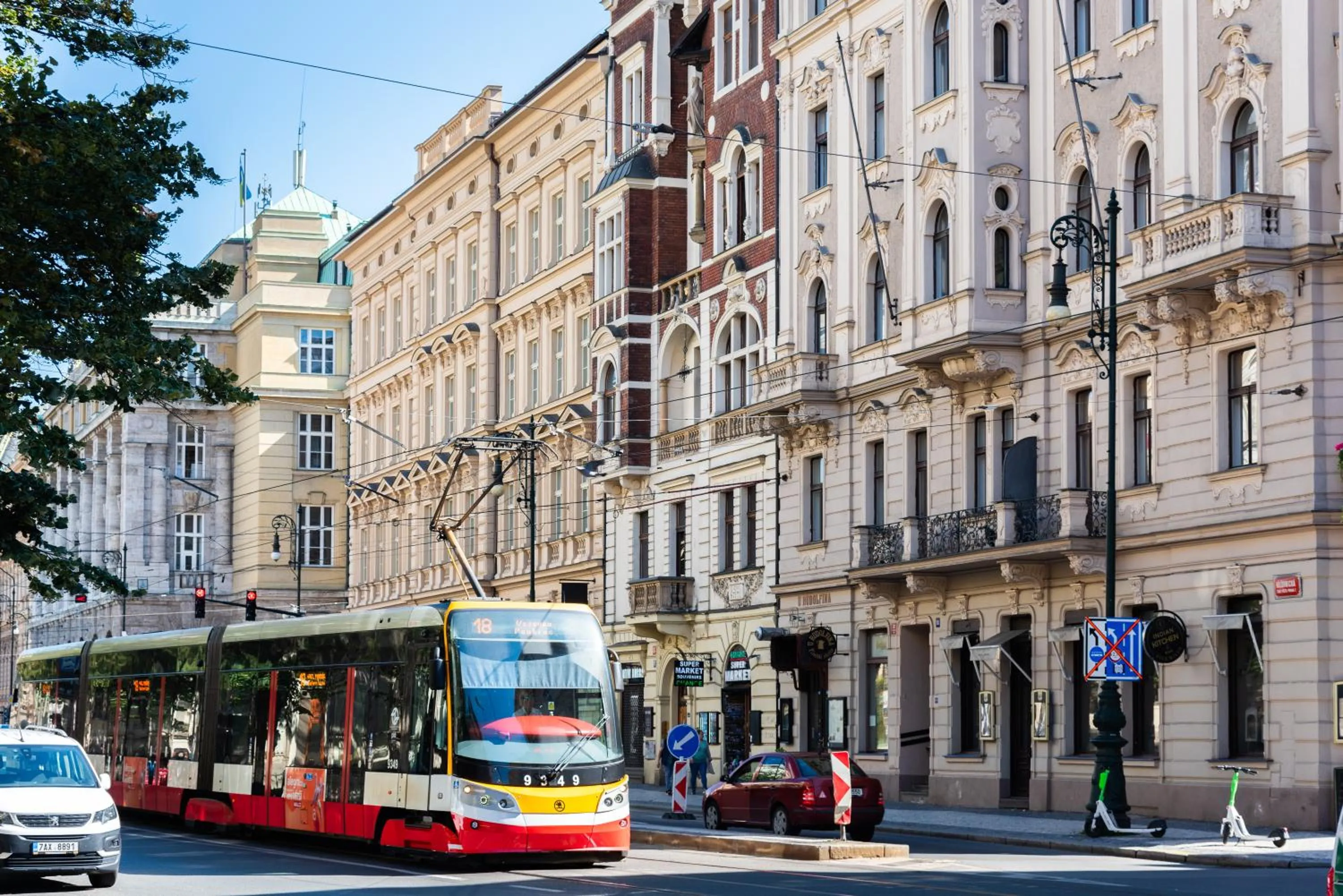 Property building in Art House Apartments by Adrez