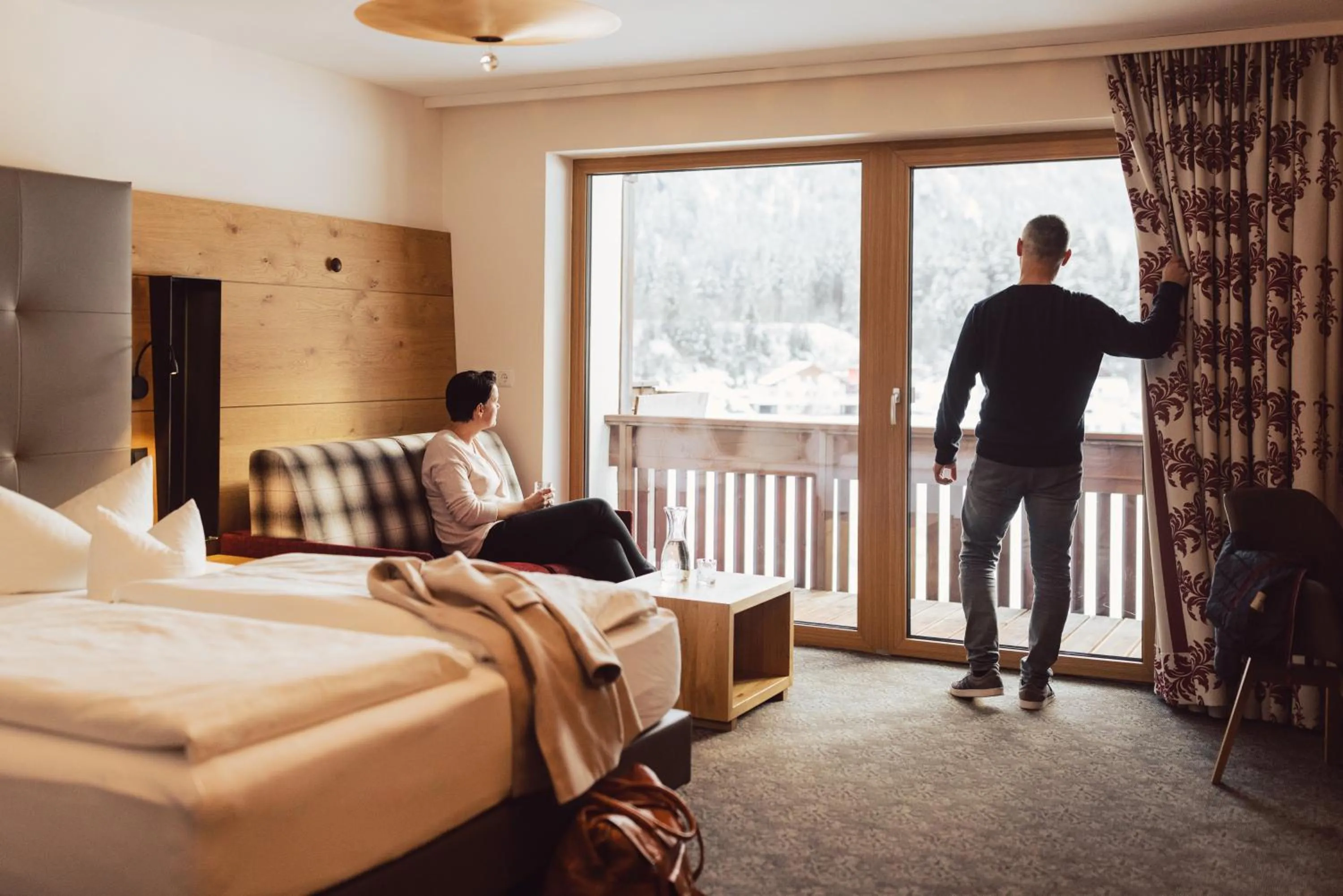 Photo of the whole room, Bed in Hotel Weisseespitze