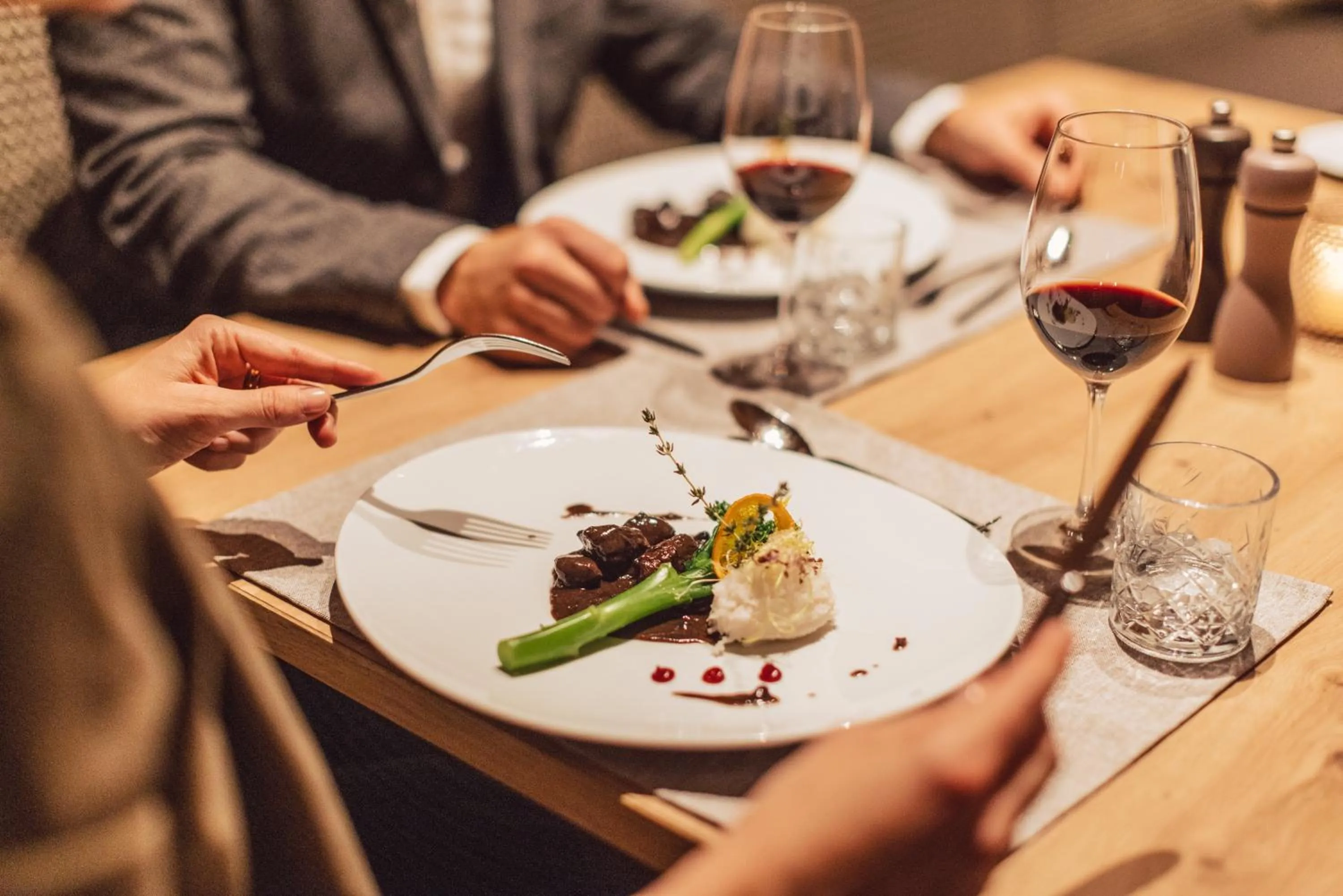 Restaurant/places to eat in Hotel Weisseespitze