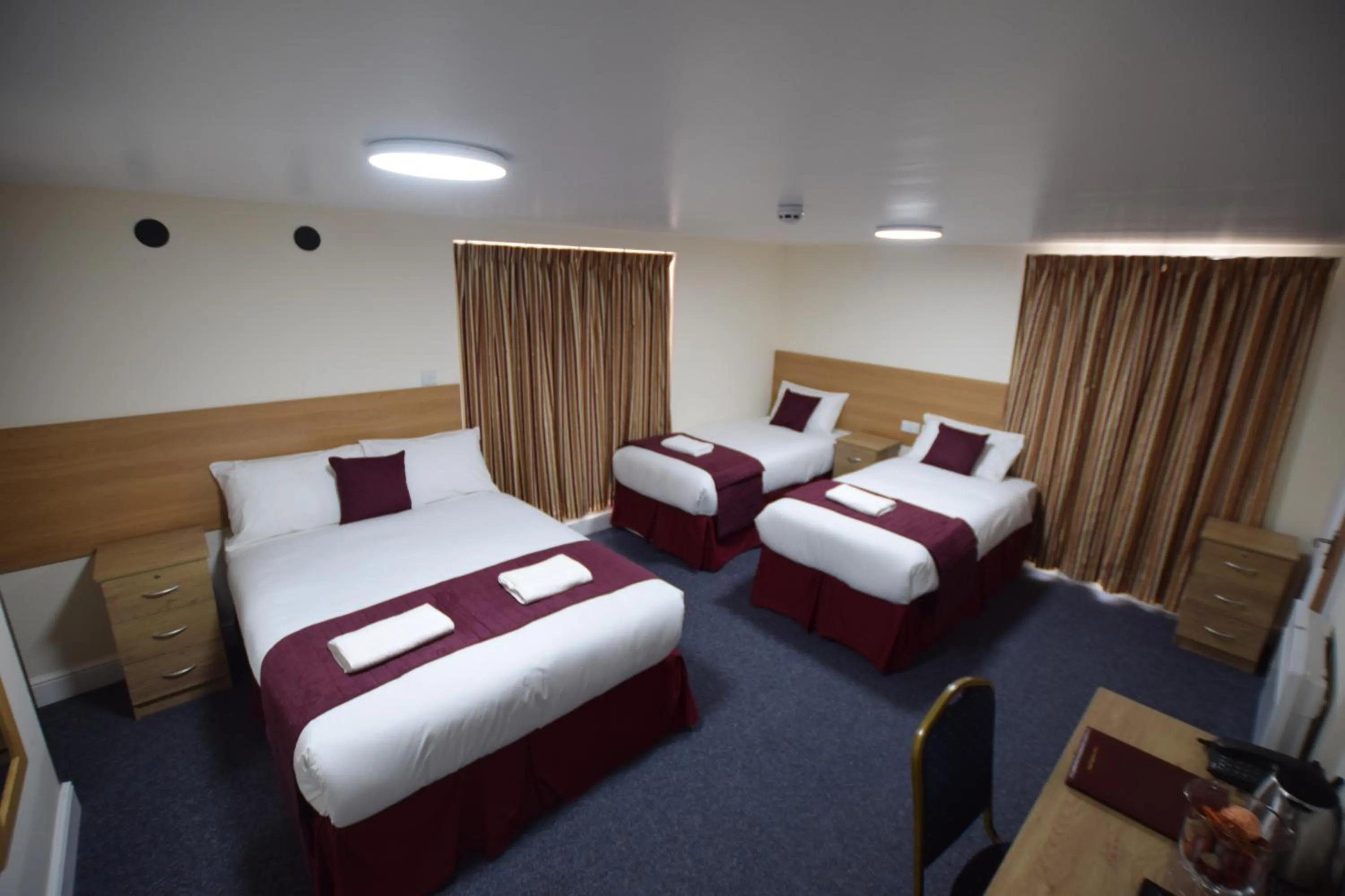 Bedroom, Bed in PremierLux Serviced Apartments