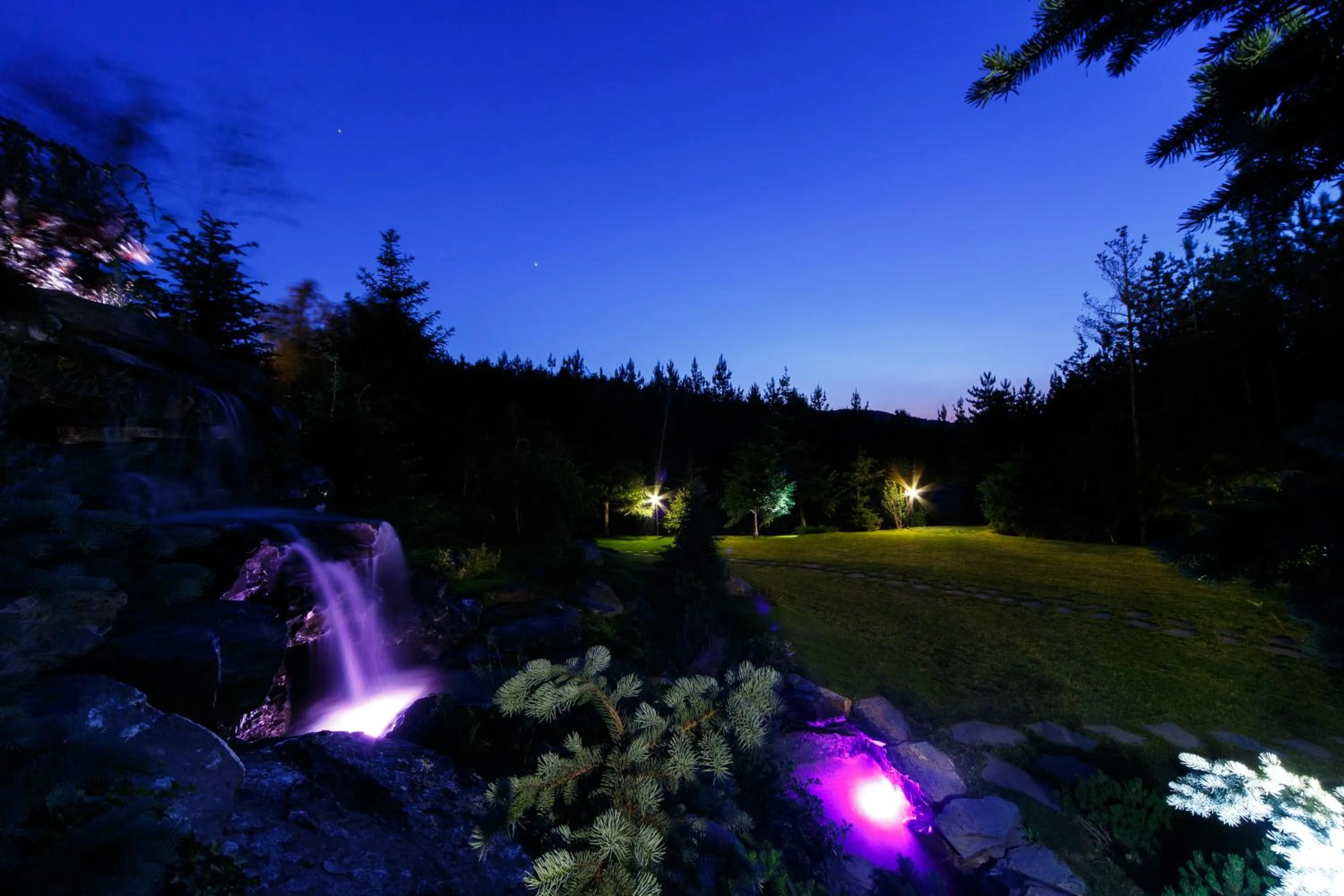 Night in Hotel Helen