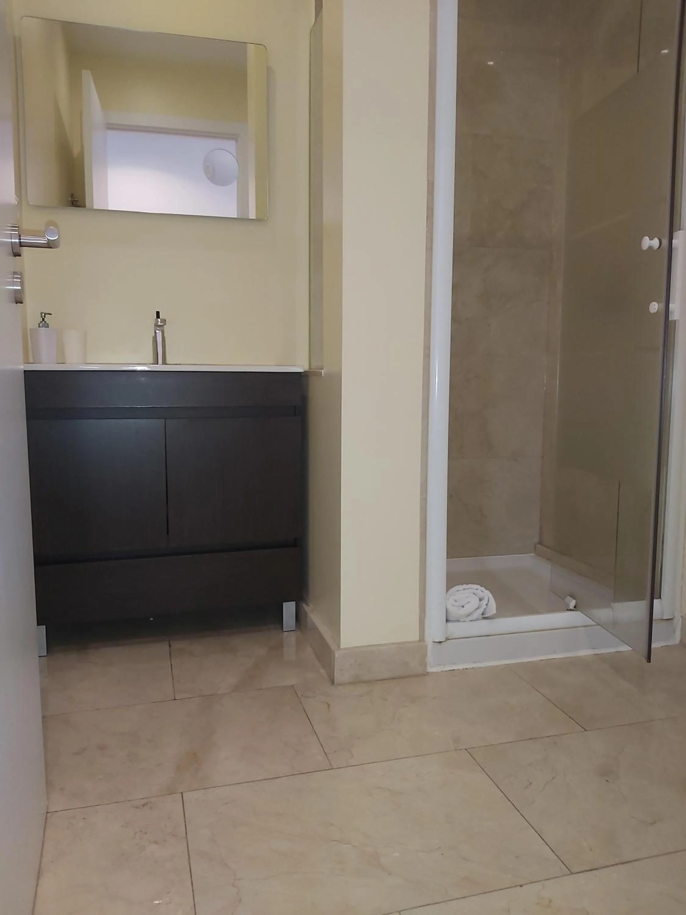 My Place - Lisbon Lounge Suites