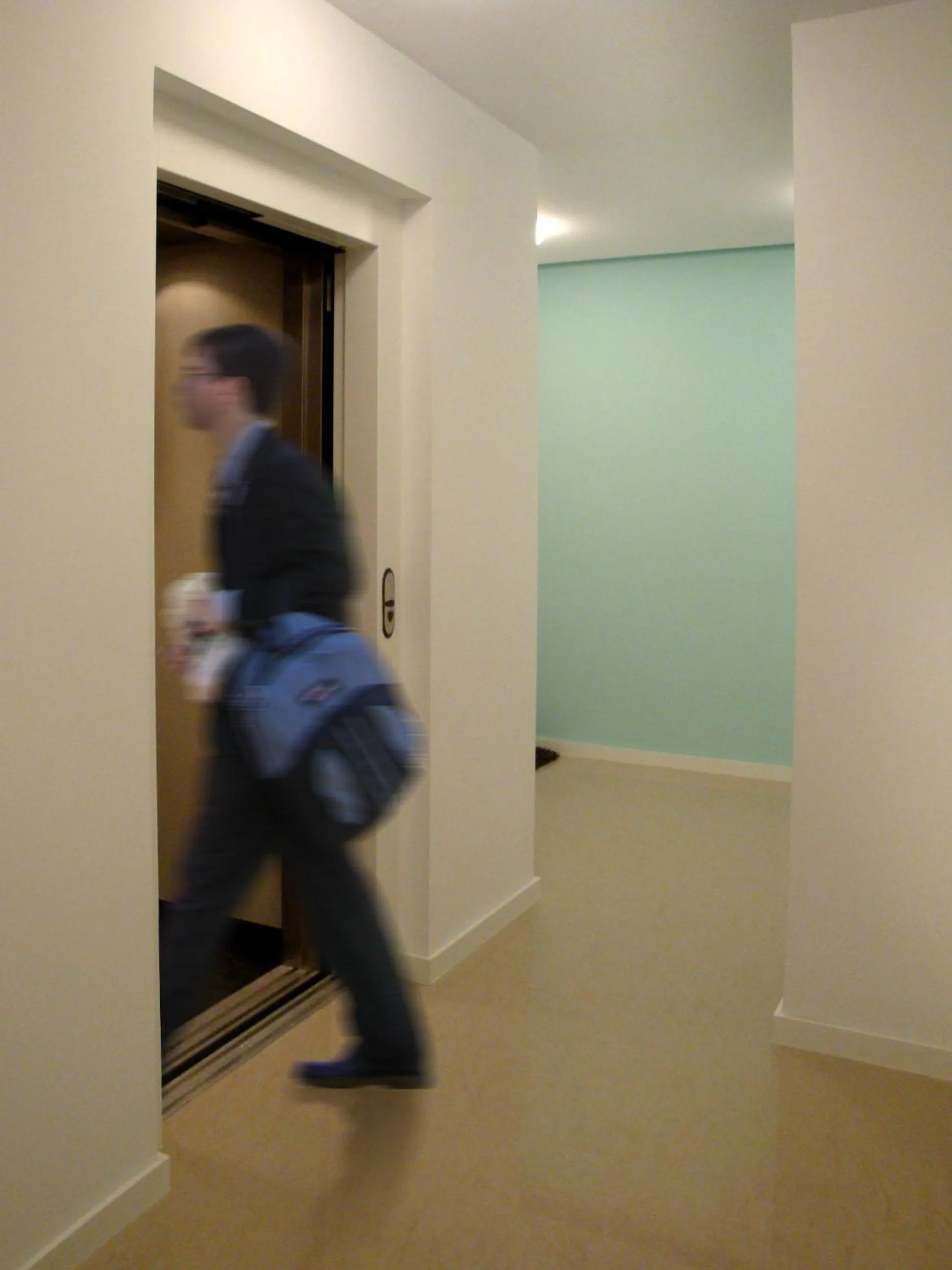 Other in My Place - Lisbon Lounge Suites