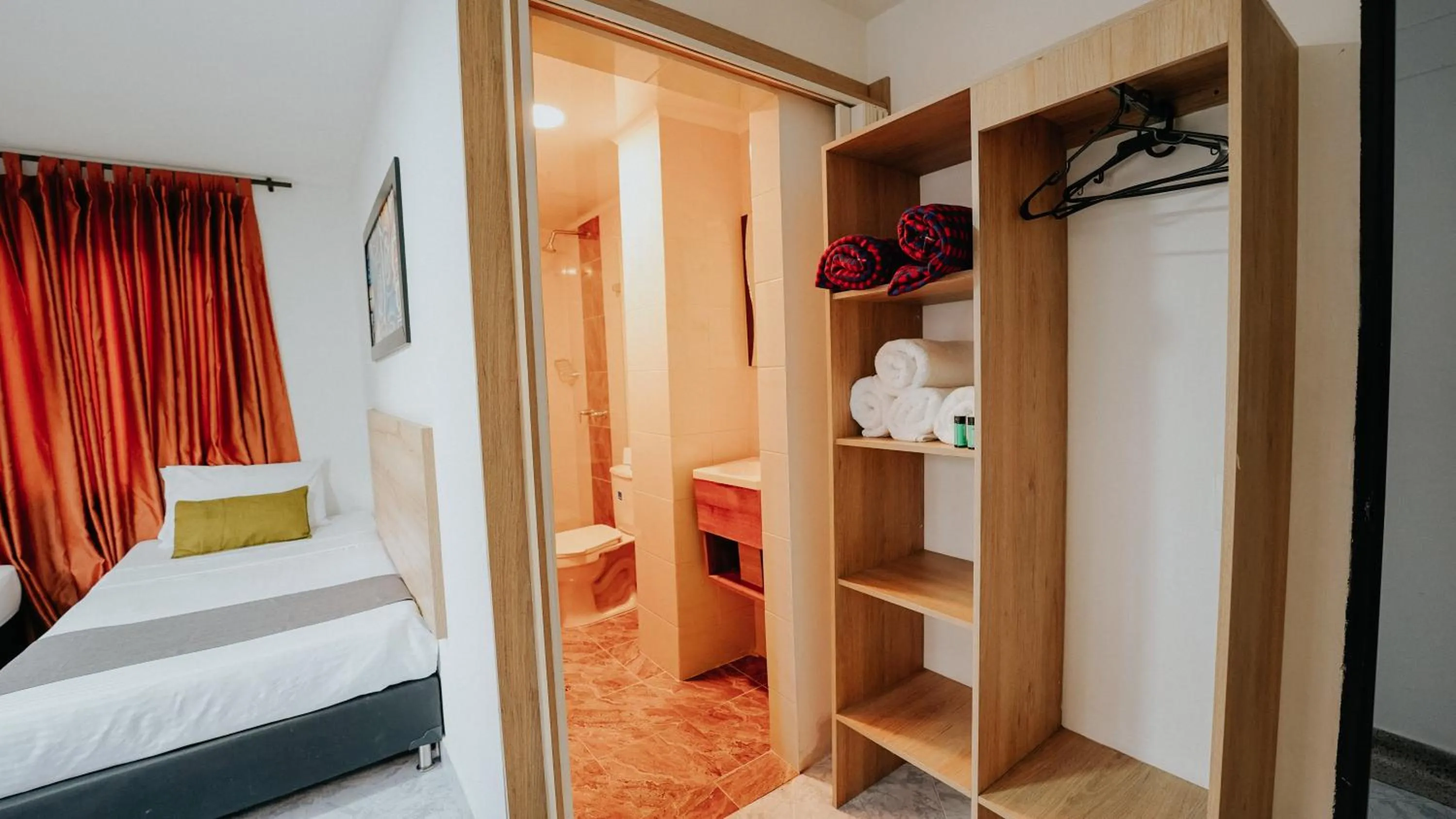 Bed in Hotel Balcones del Estadio