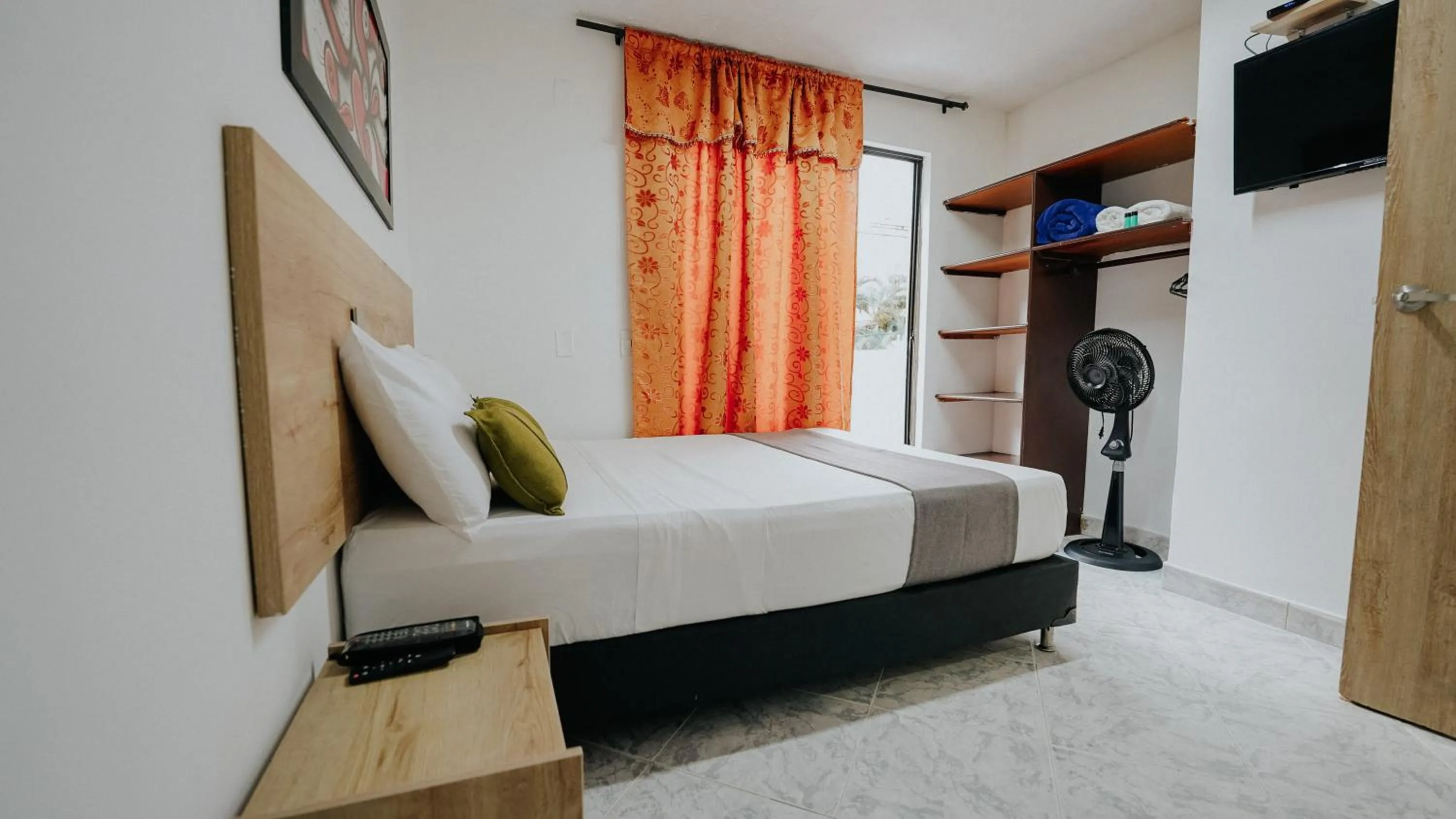 Bed in Hotel Balcones del Estadio