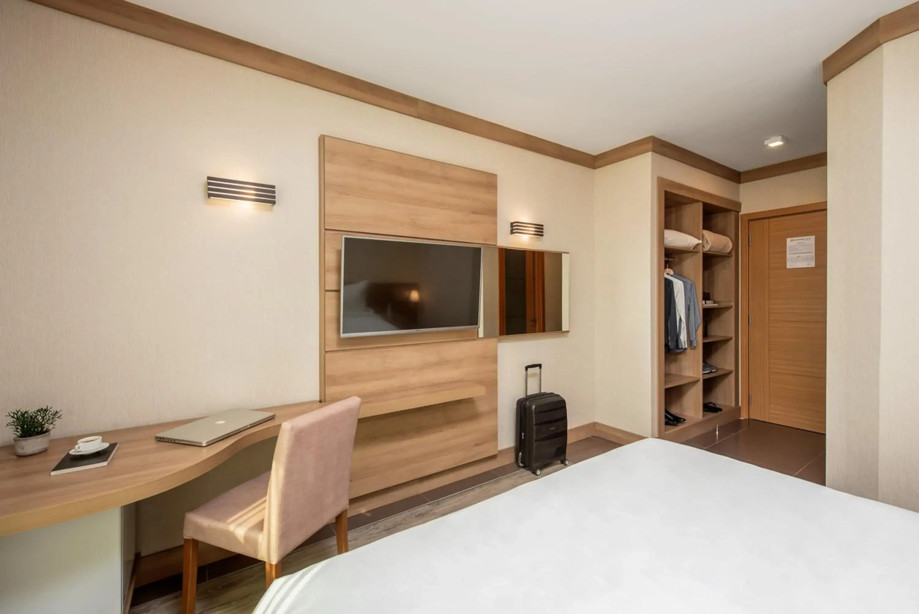 Standard Double - single occupancy - 1 Double Bed in Intercity Itupeva Standard Double - single occupancy - 1 Double Bed in Intercity Itupeva