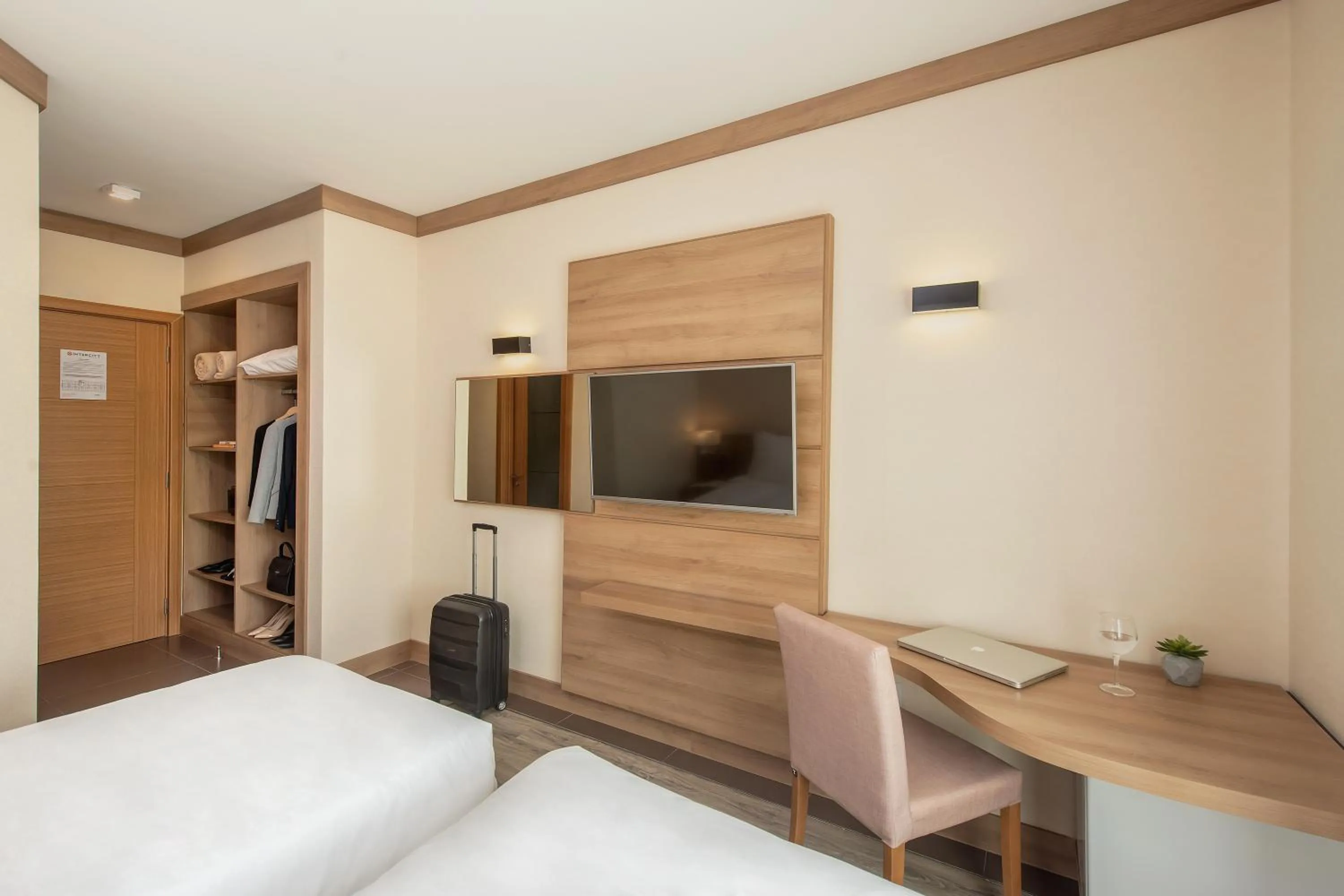 TV and multimedia, Bed in Intercity Itupeva