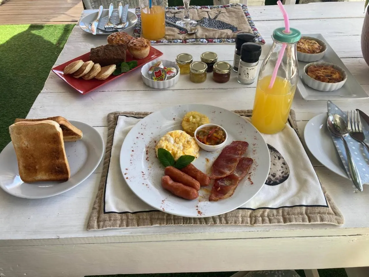 Breakfast in 57 On Wellington Accommodation