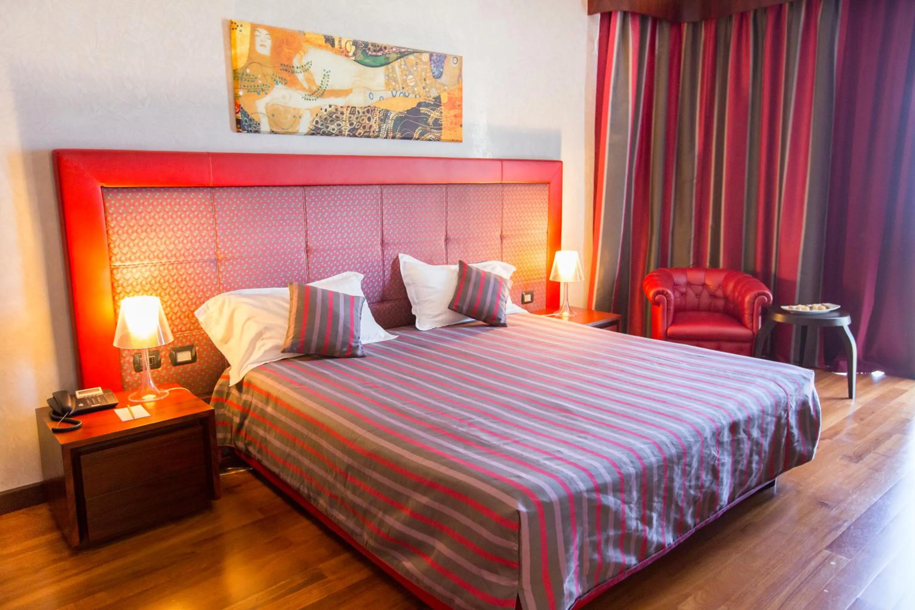 Bed in Cefalù Sea Palace