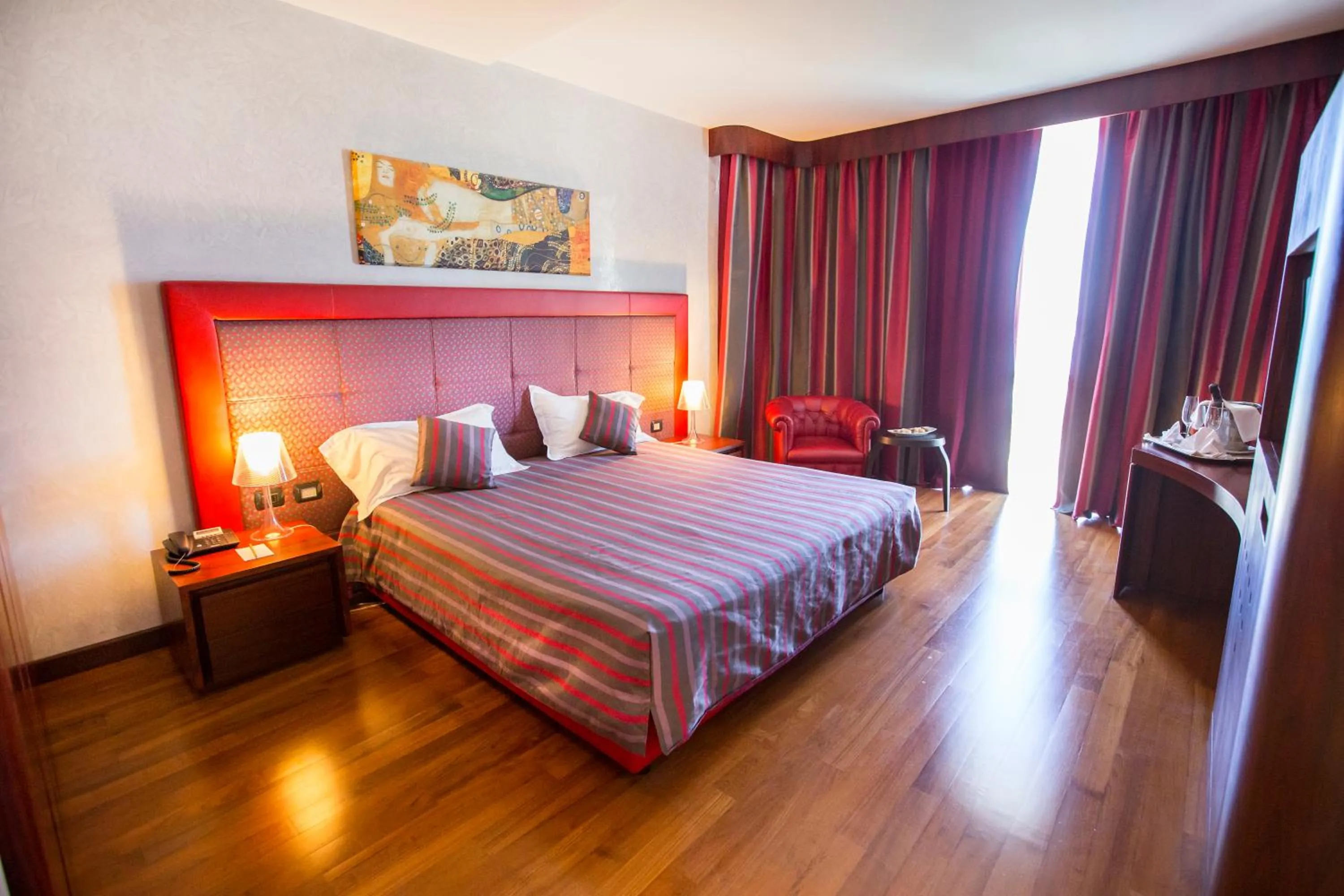 Bed in Cefalù Sea Palace