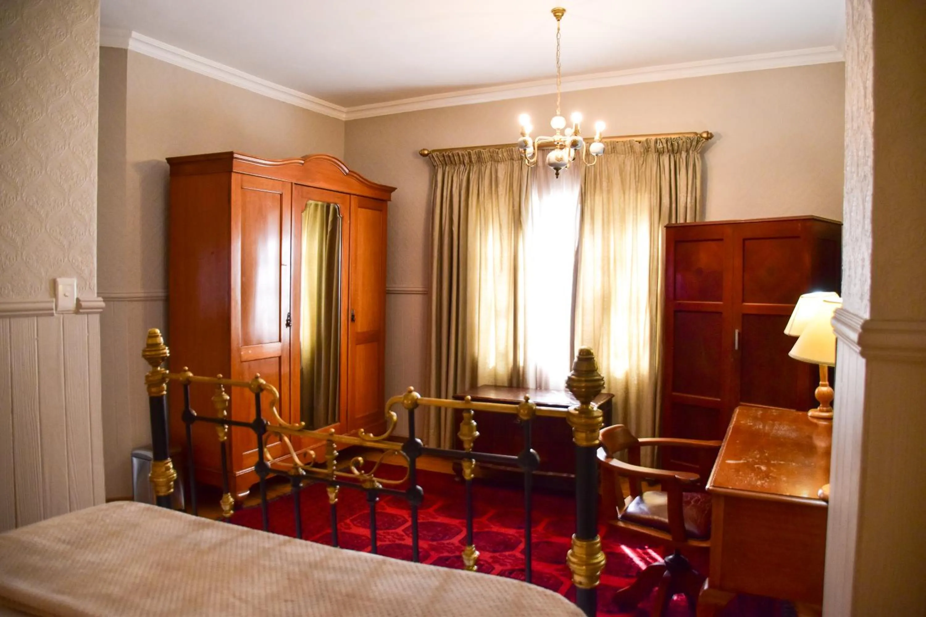 Bed in Hobbit Boutique Hotel