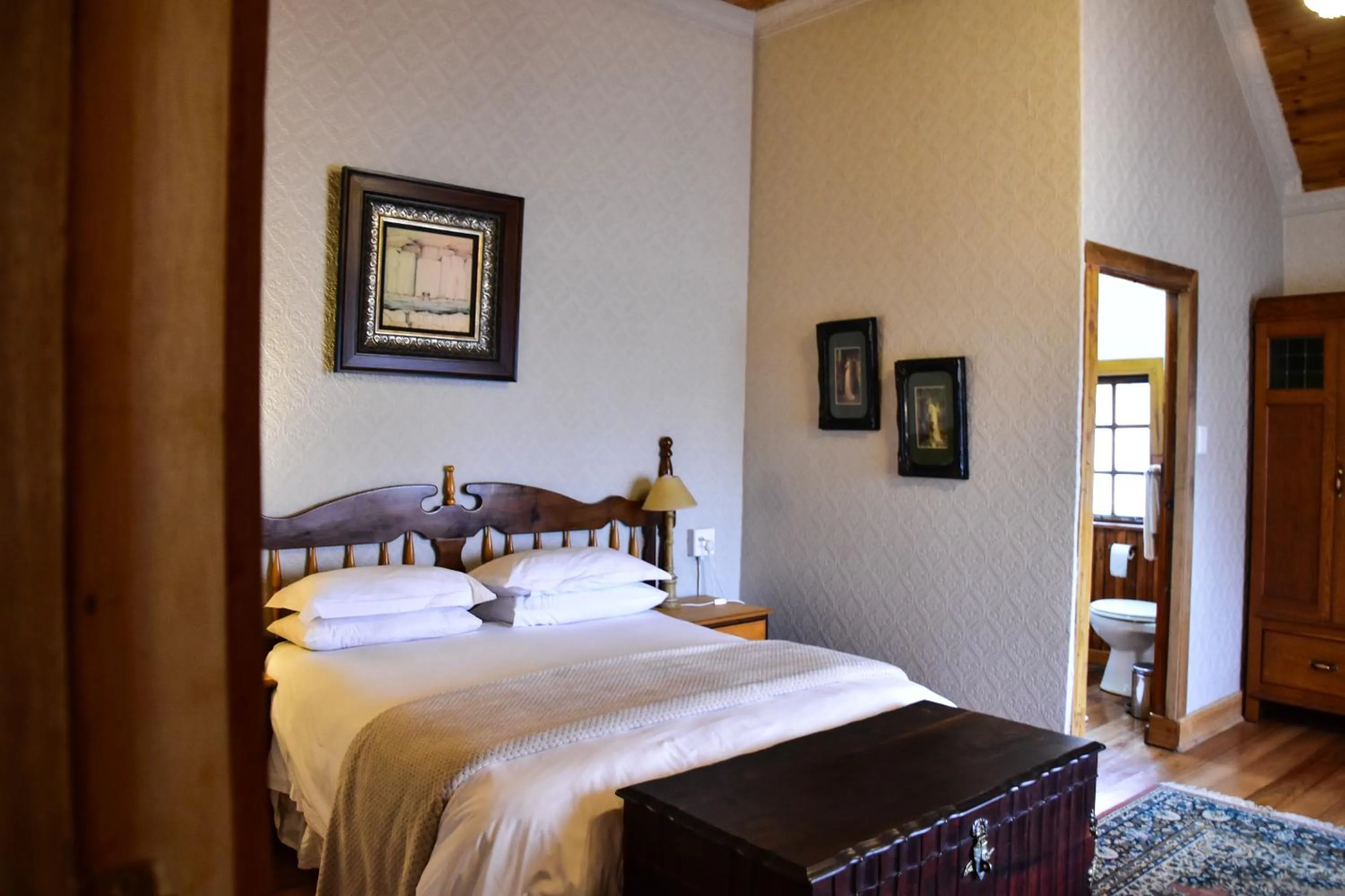 Bed in Hobbit Boutique Hotel