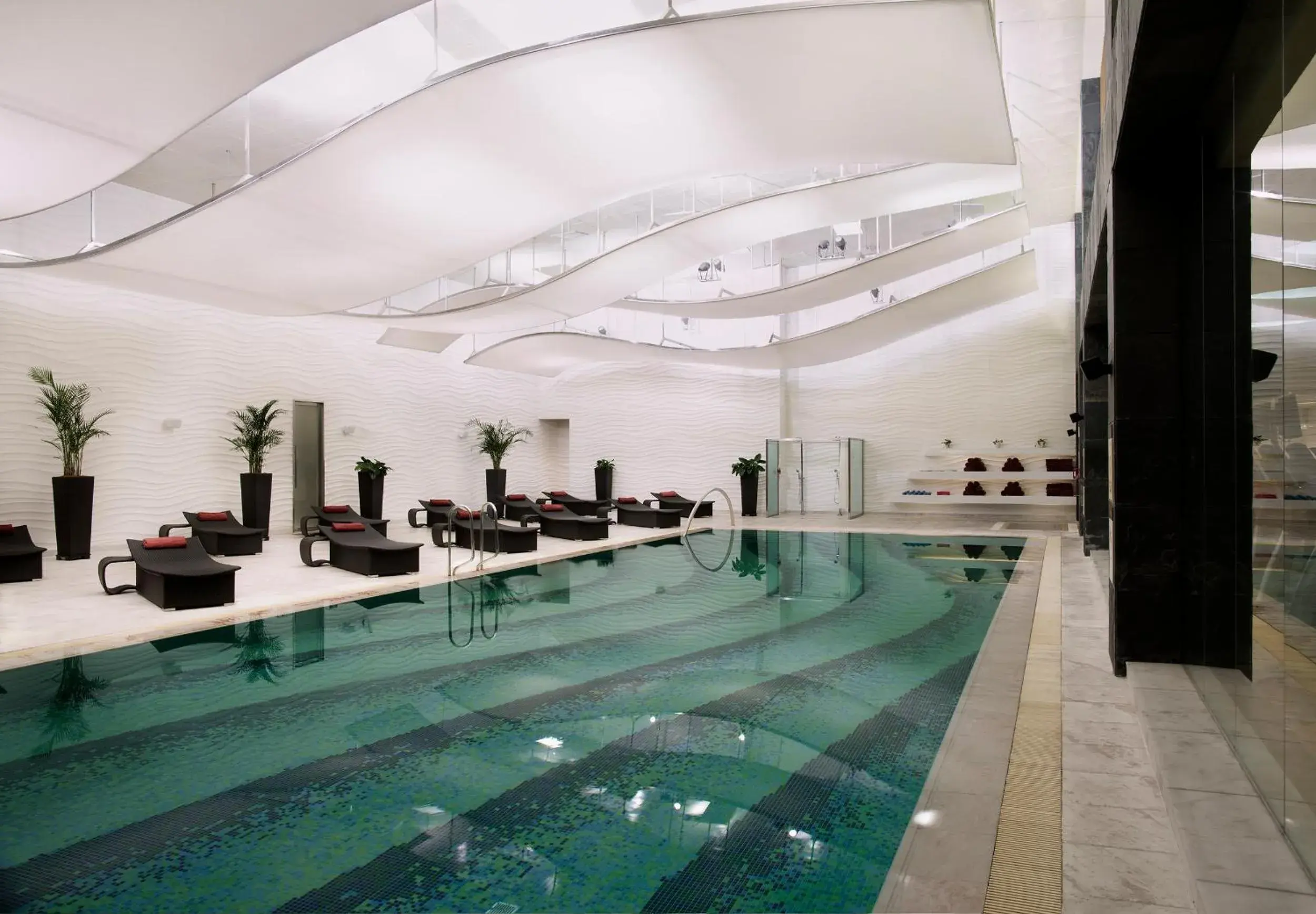 Guest room, 1 King, City view in Sheraton Grand Incheon Hotel Guest room, 1 King, City view in Sheraton Grand Incheon Hotel