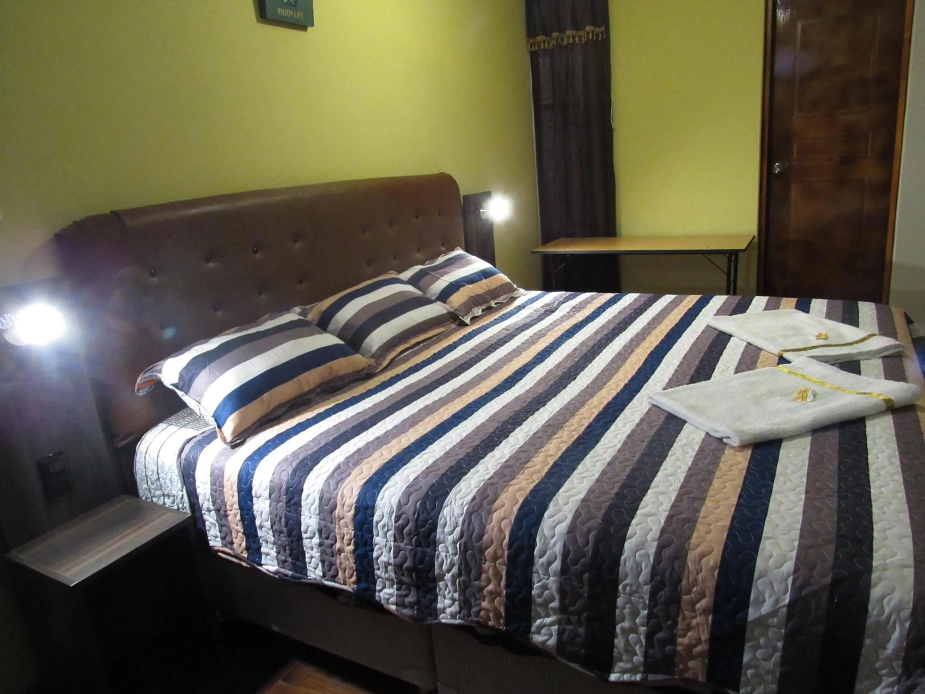 Bed in Hotel Sueños Dorados