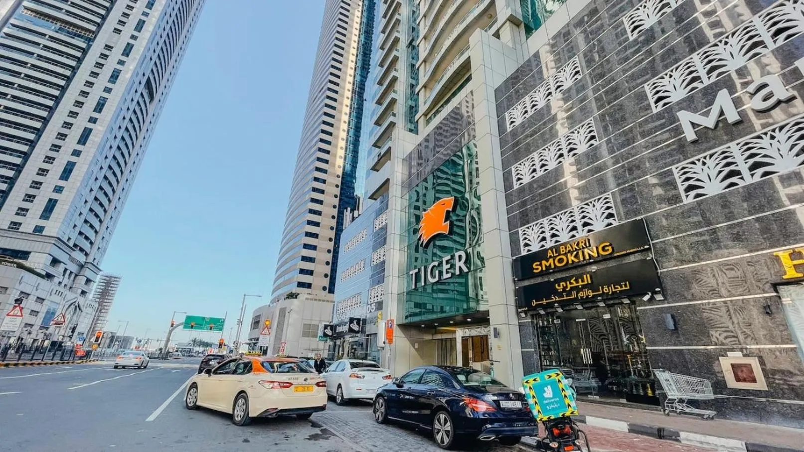 Facade/entrance in Feel Like Home Away From Home On 34th Floor