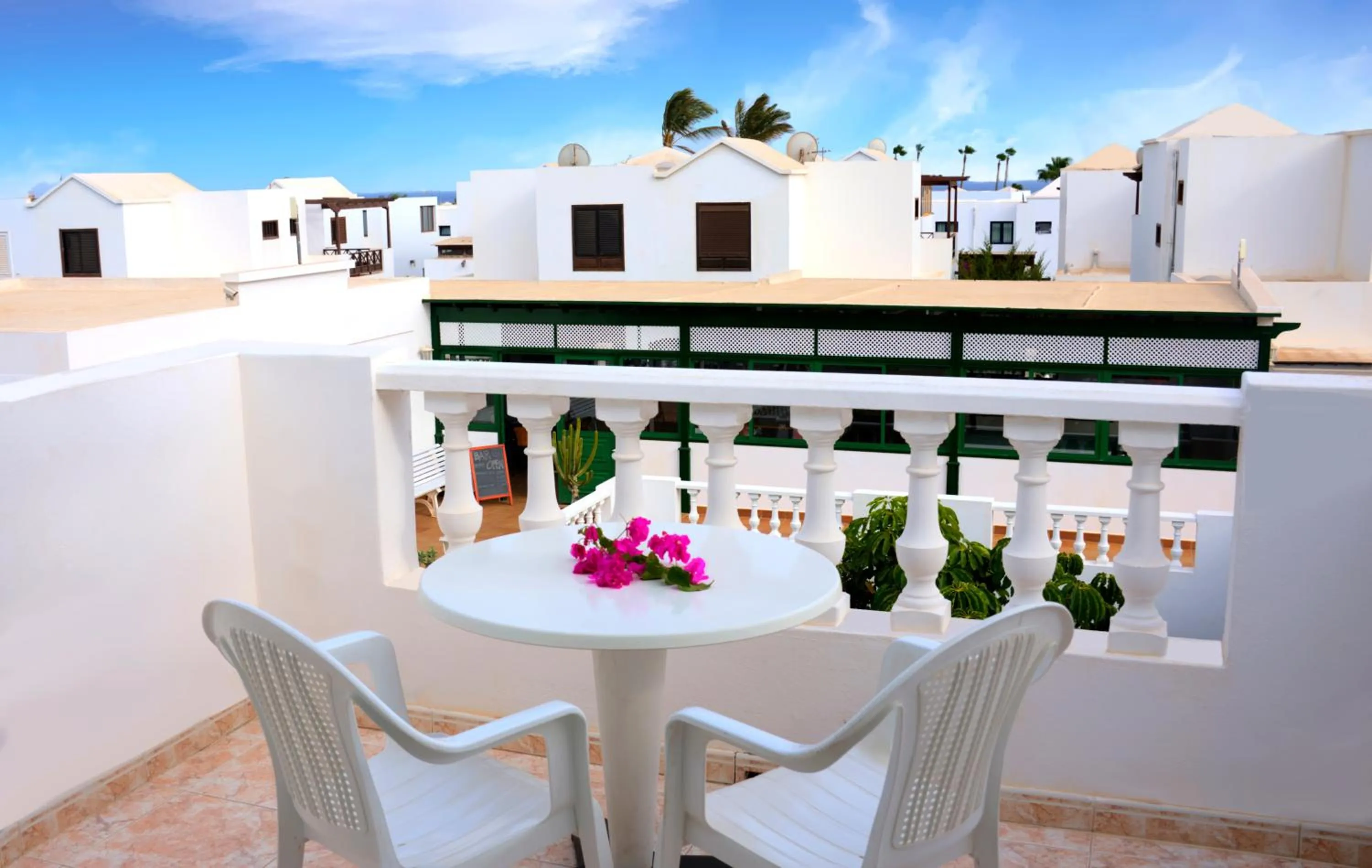 Balcony/Terrace in Apartamentos Tisalaya