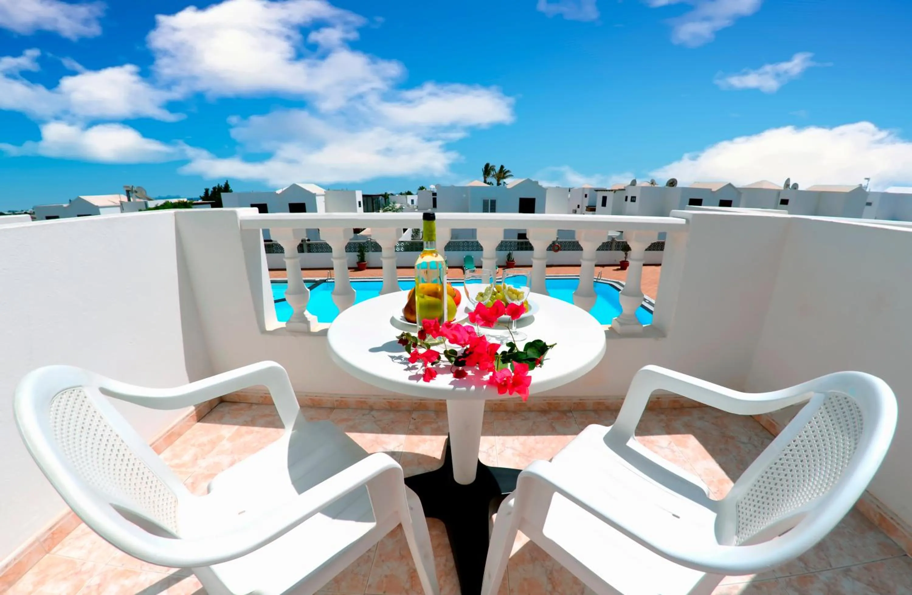 Balcony/Terrace in Apartamentos Tisalaya