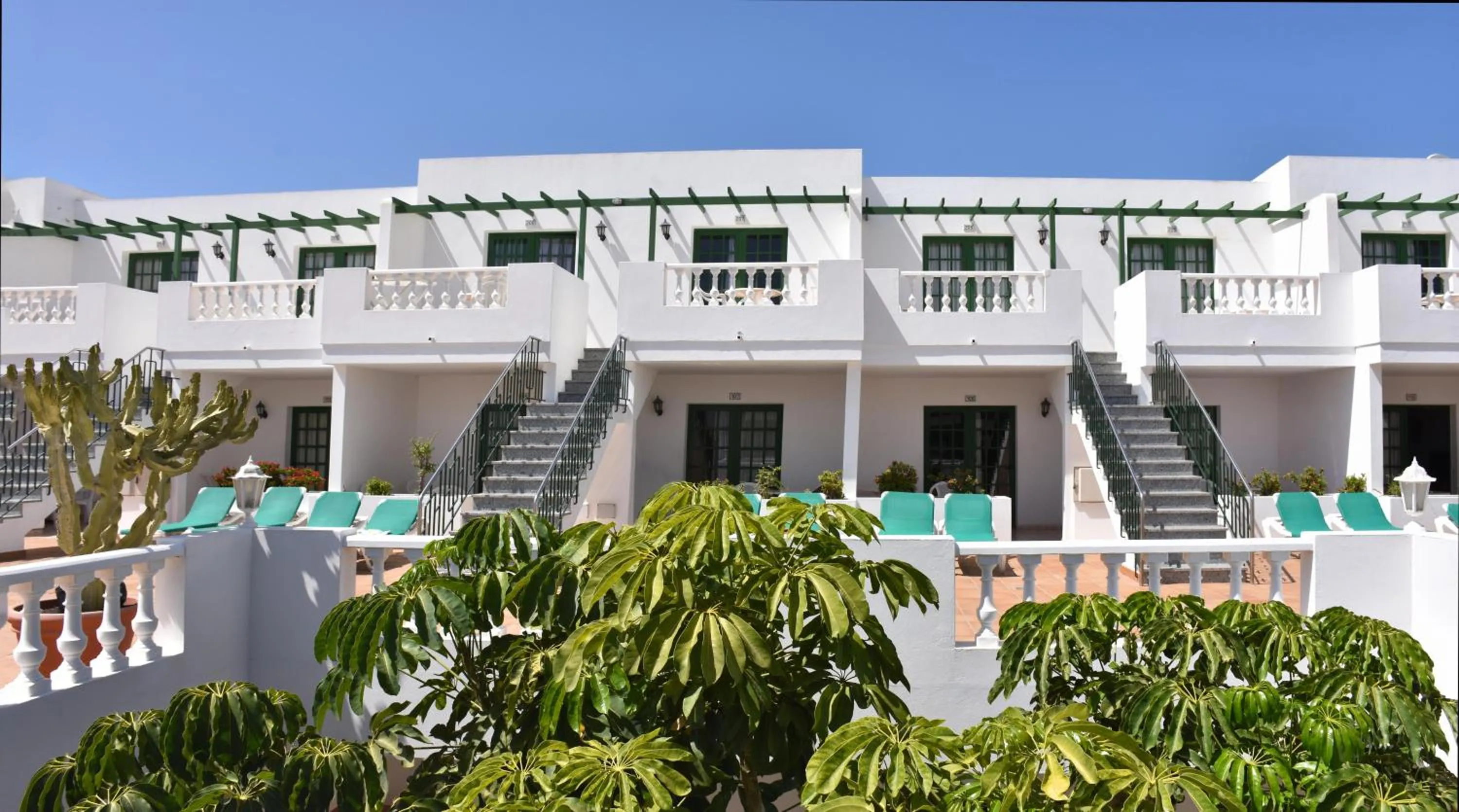 Property building in Apartamentos Tisalaya