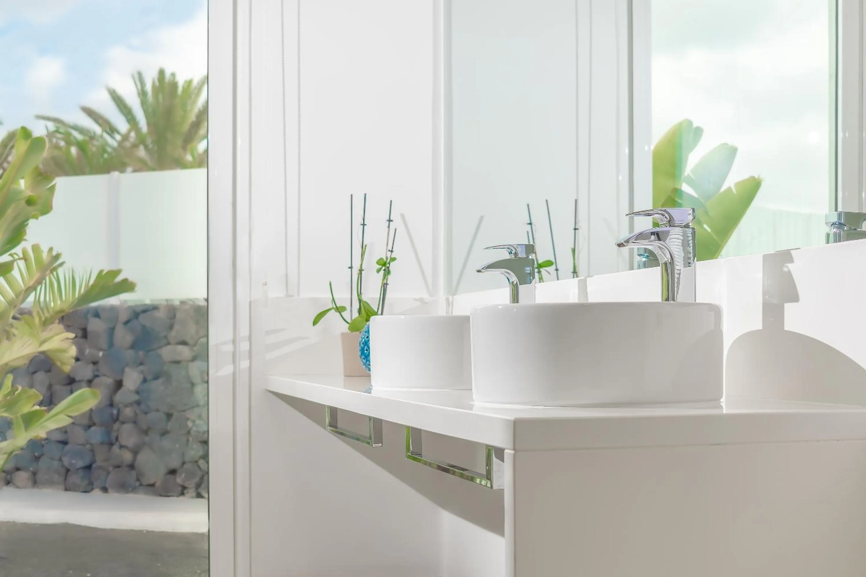 Property building in Hyde Park Lane Villas