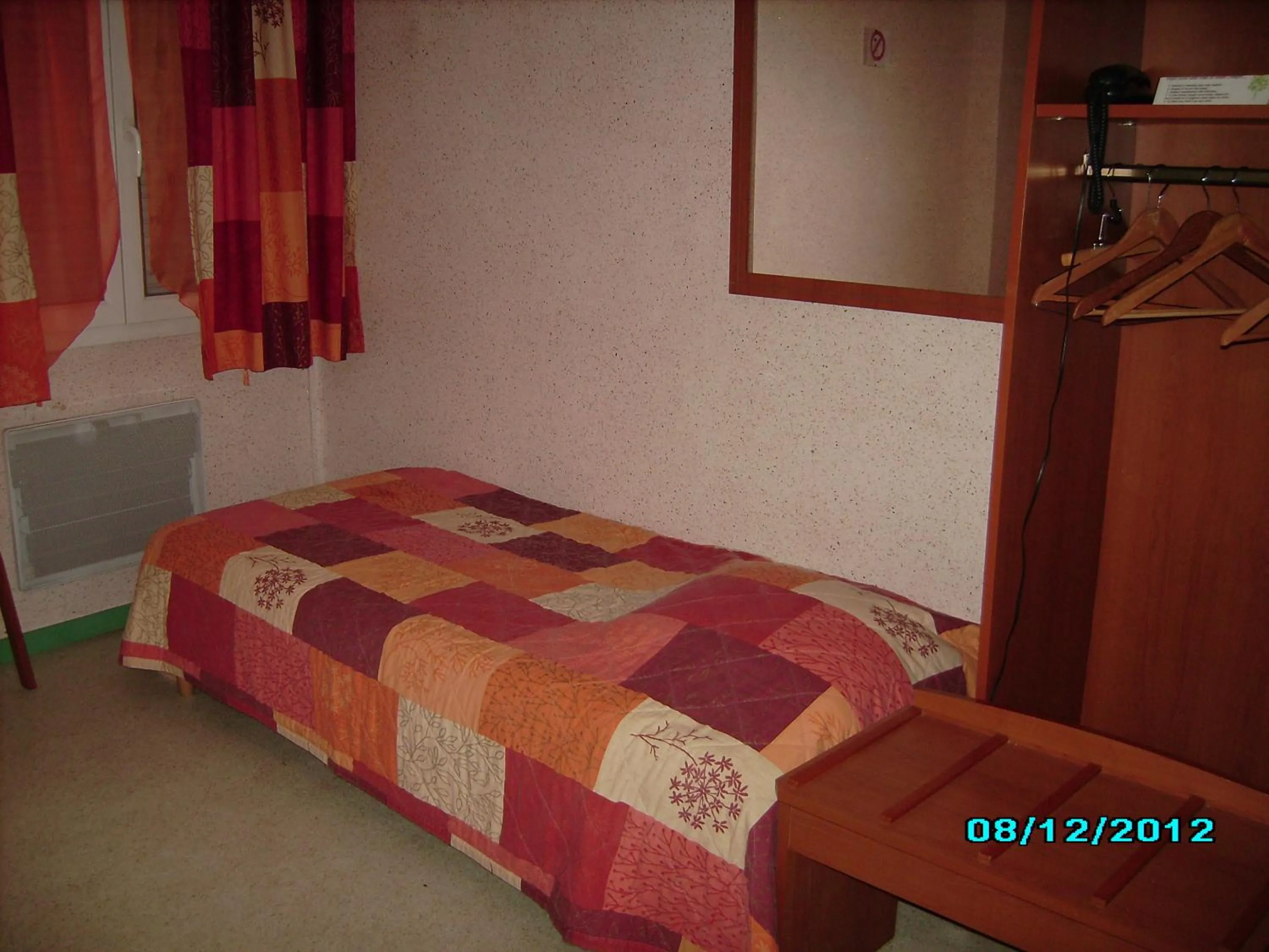 Bed in Terroir et Tradition A La Ducasse