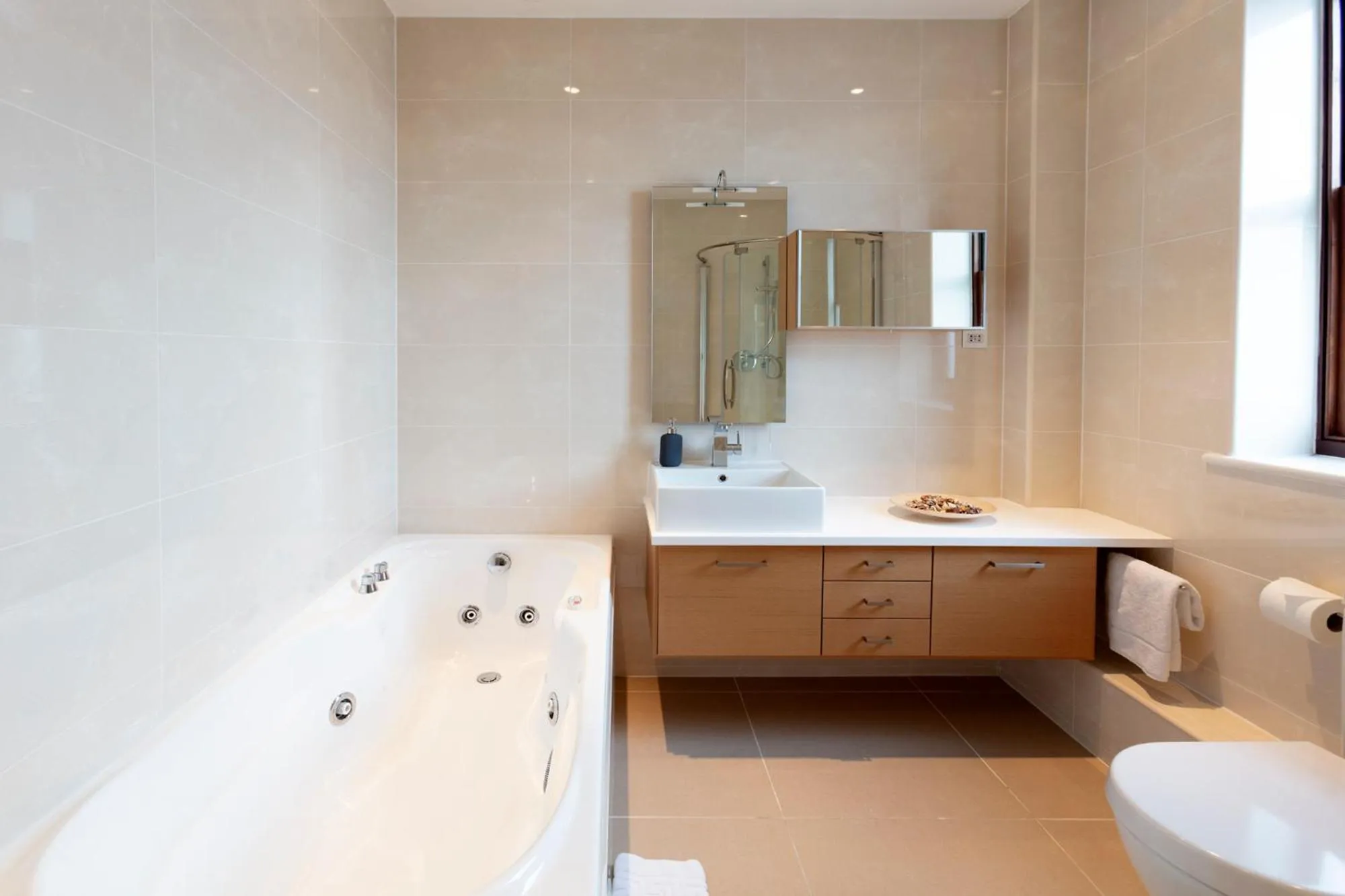 Hampden Apartments - The Henry