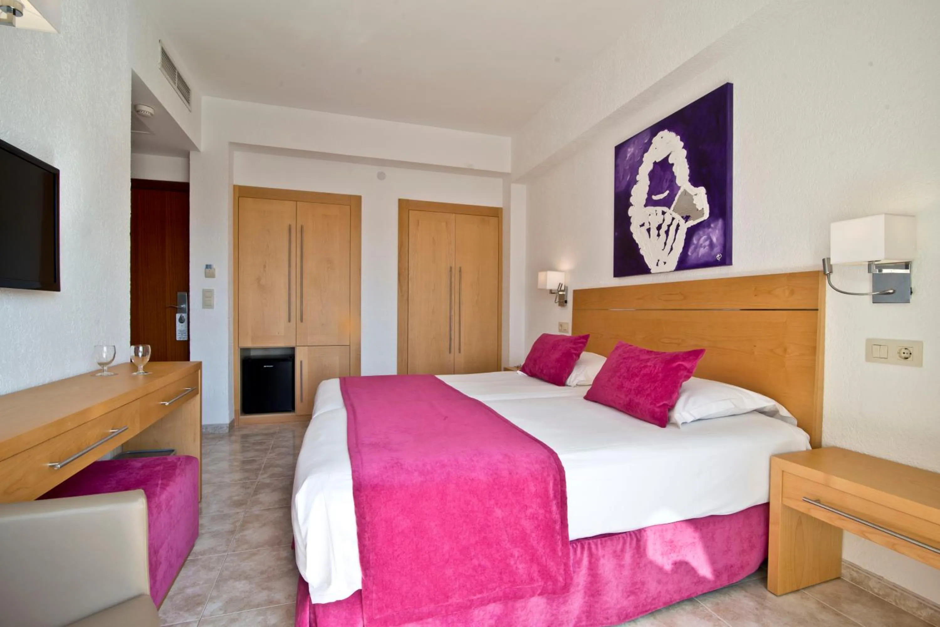 Decorative detail, Bed in Hotel Capricho