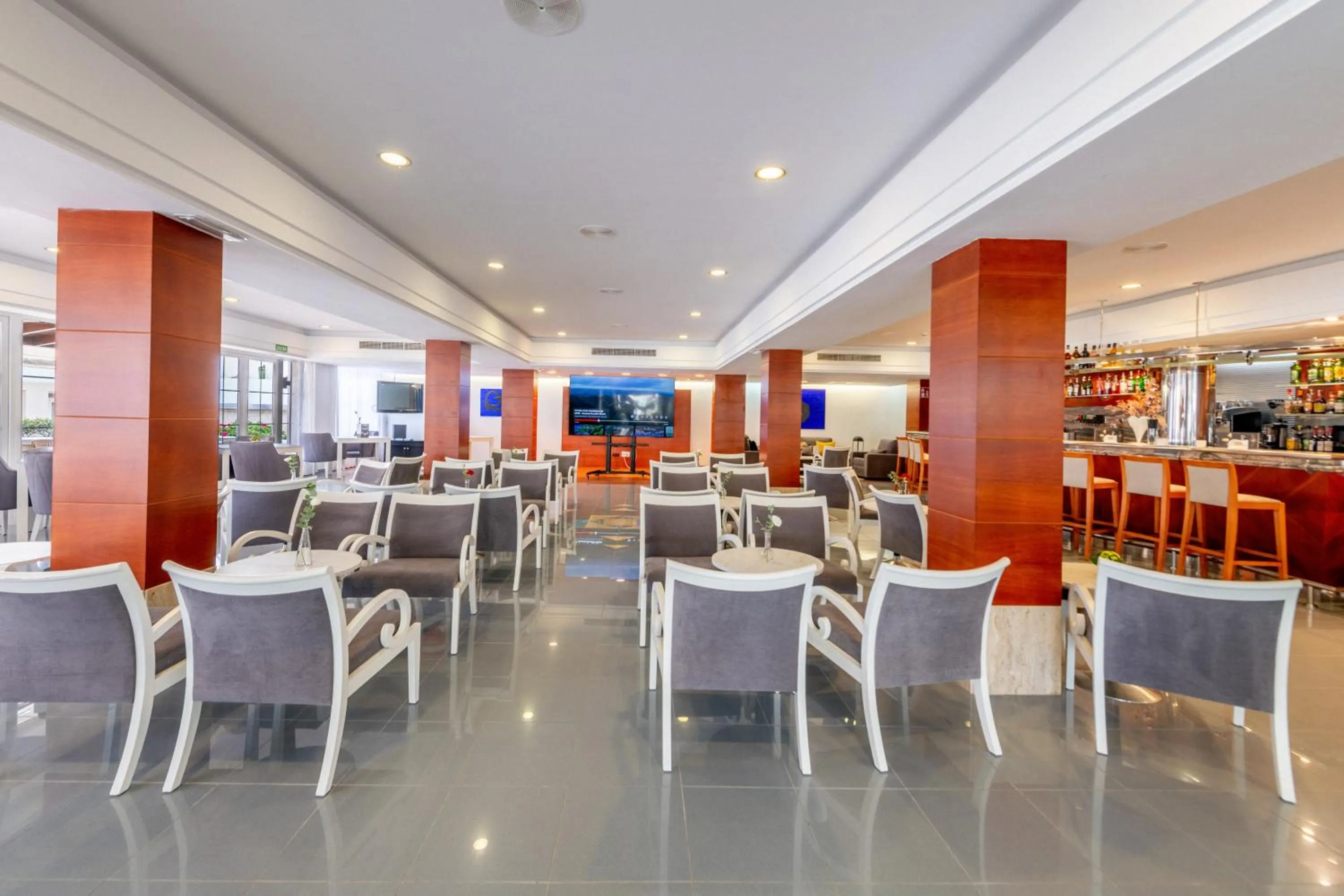 Lounge or bar in Hotel Capricho