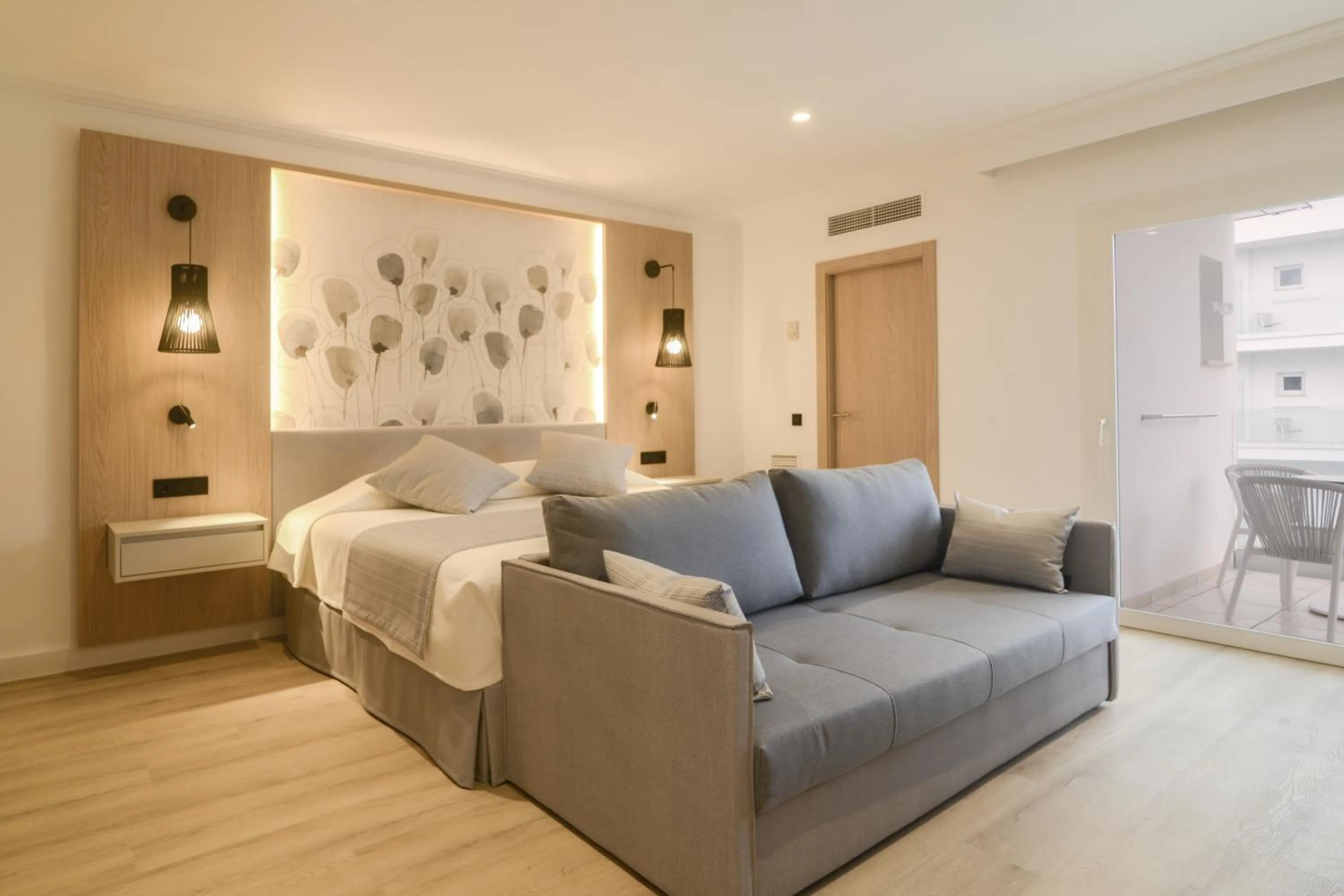 Bed in Hotel Capricho