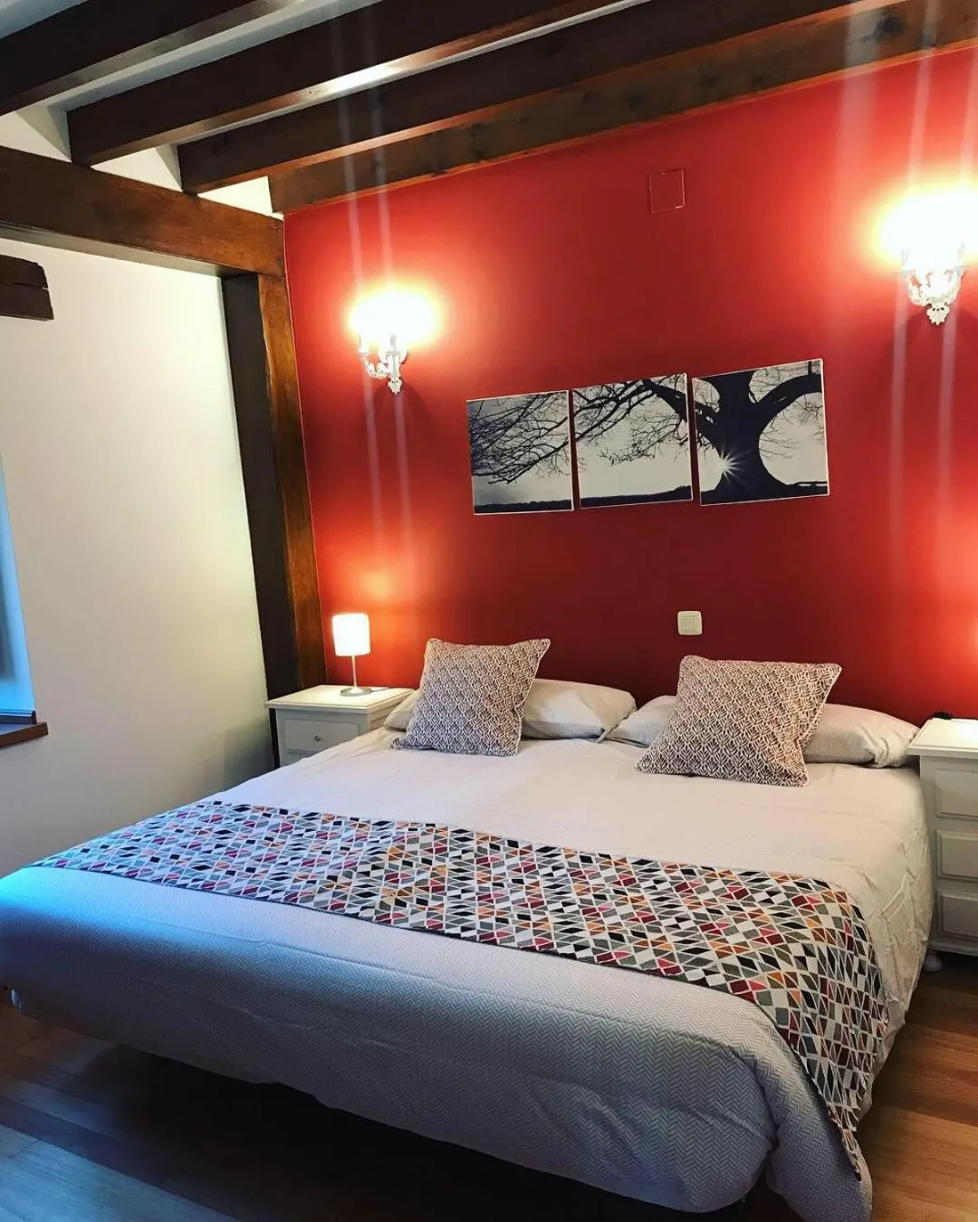 Photo of the whole room, Bed in La Posada de Abanillas