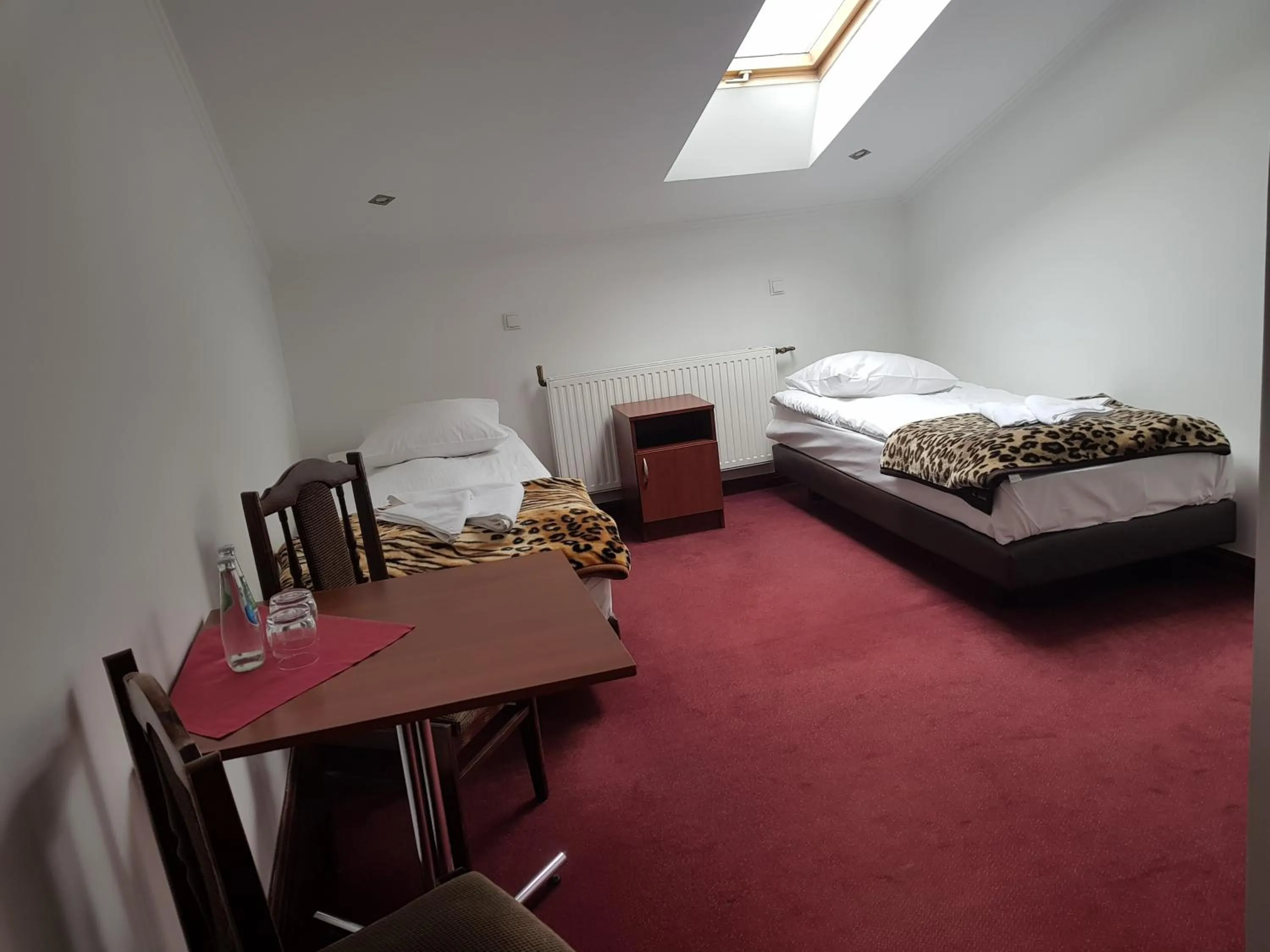 Photo of the whole room, Bed in Zajazd Pod Gwiazdami