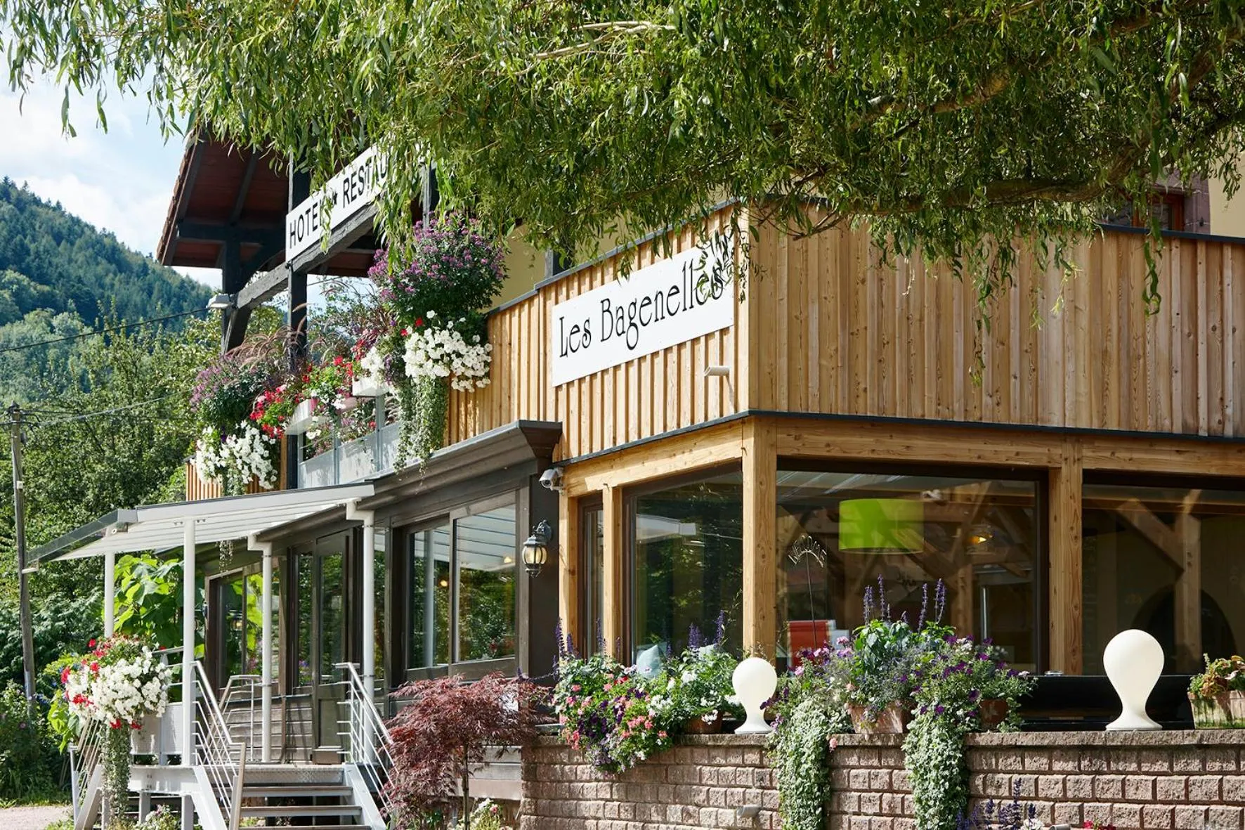 Property building in Hostellerie Les Bagenelles