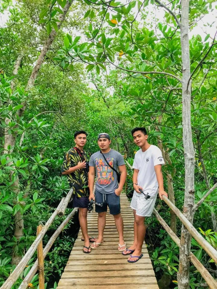 People in Cawit Resort and Cafe