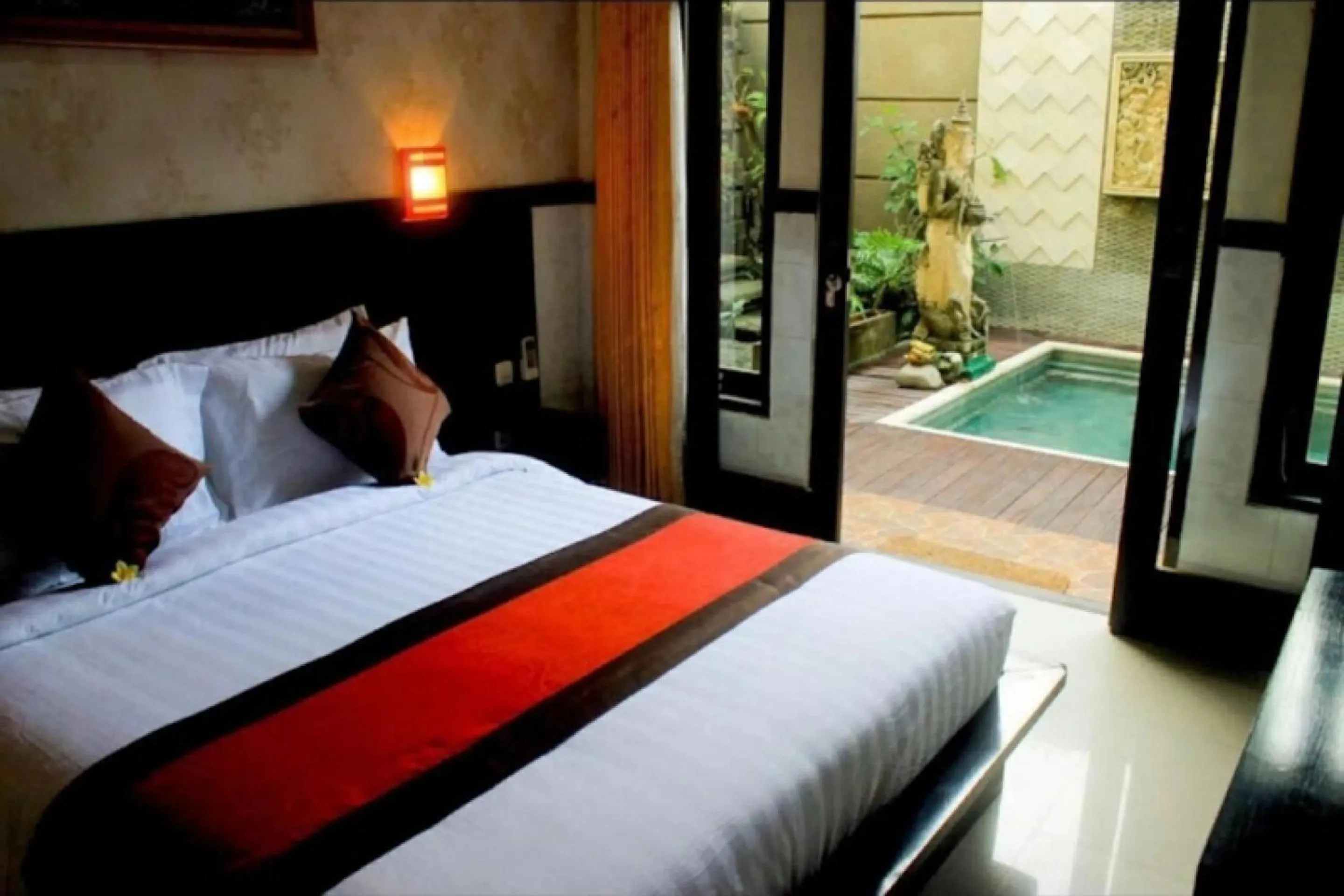 Bedroom, Bed in Antara Sunset Road