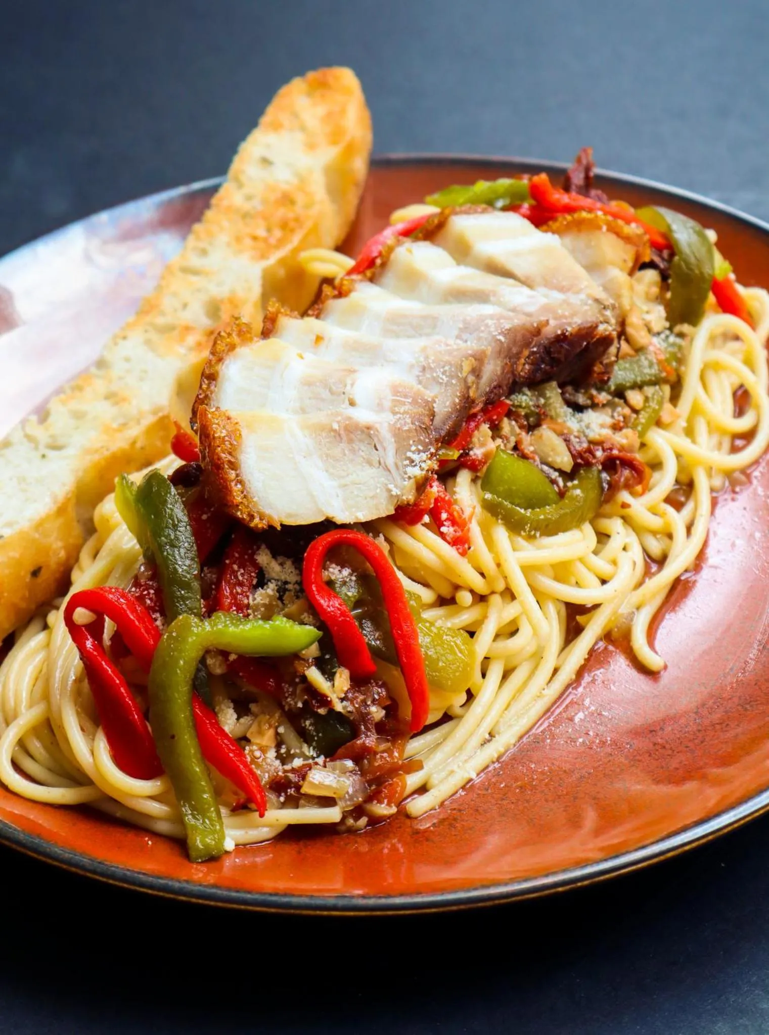 Restaurant/places to eat in Hotel Lucky Chinatown Binondo Manila