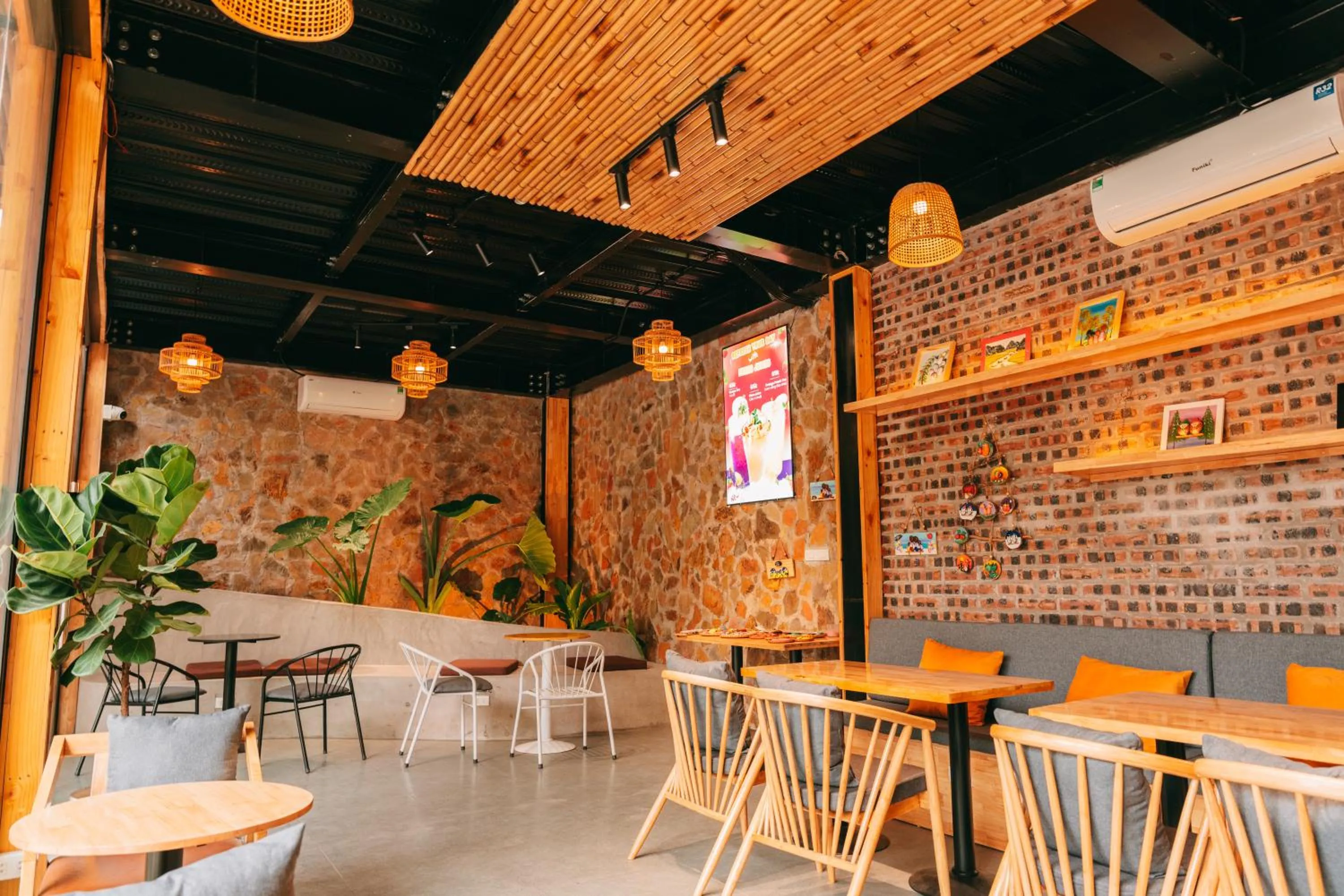 Restaurant/places to eat in Tam Coc Lavender Homestay -Authentic Ninh Binh Experiences