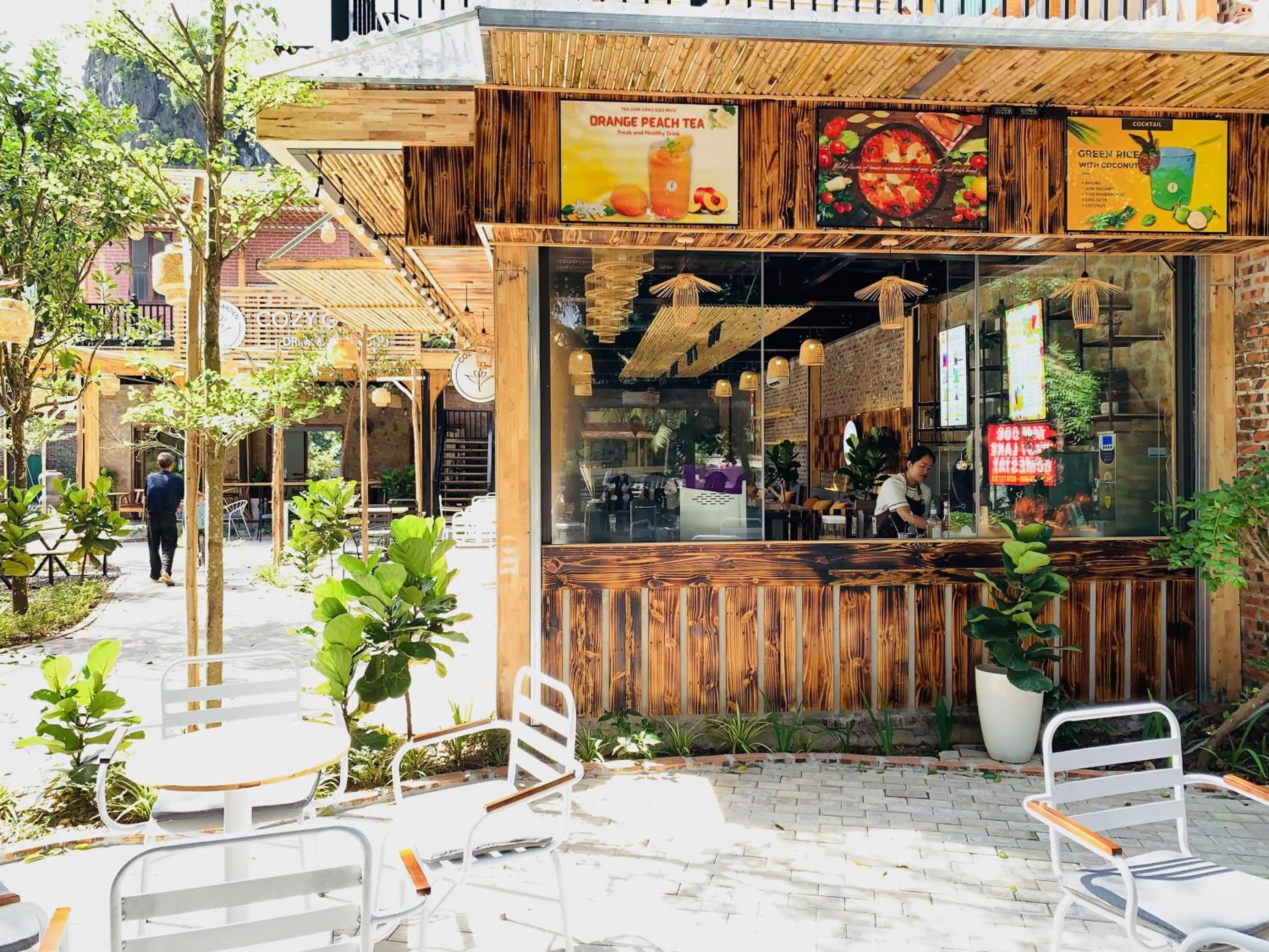 Lounge or bar in Tam Coc Lavender Homestay -Authentic Ninh Binh Experiences