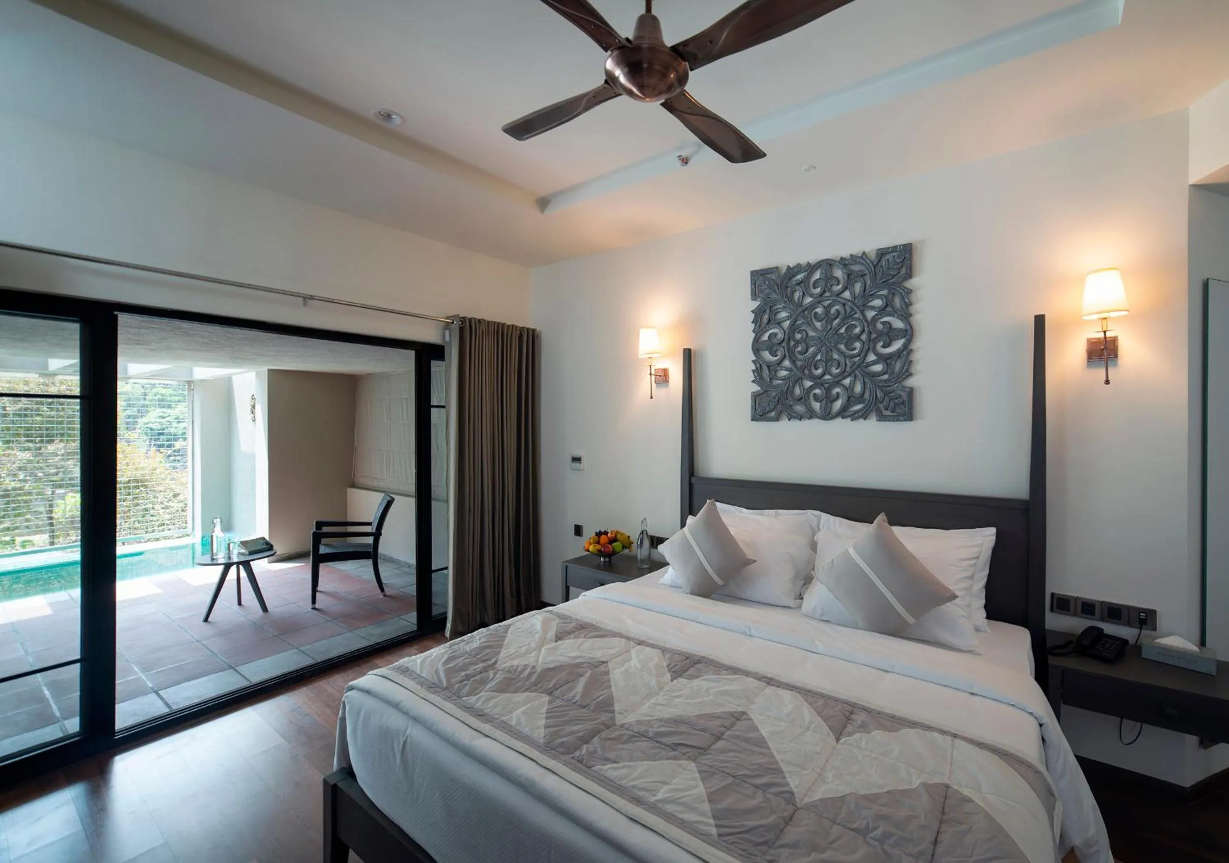 Bed in Niraamaya Retreats Samroha Athirappilly