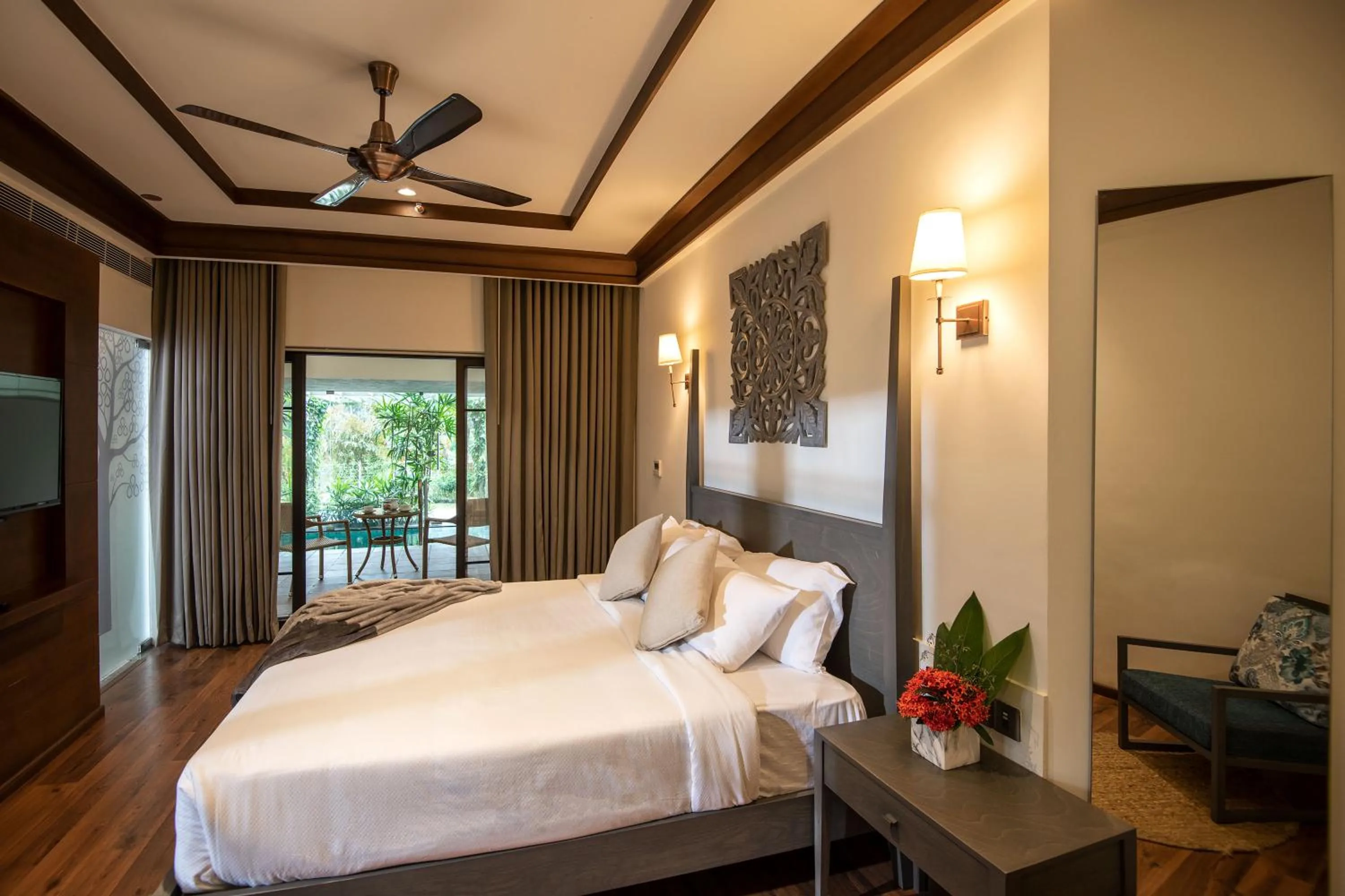 Bedroom, Bed in Niraamaya Retreats Samroha Athirappilly