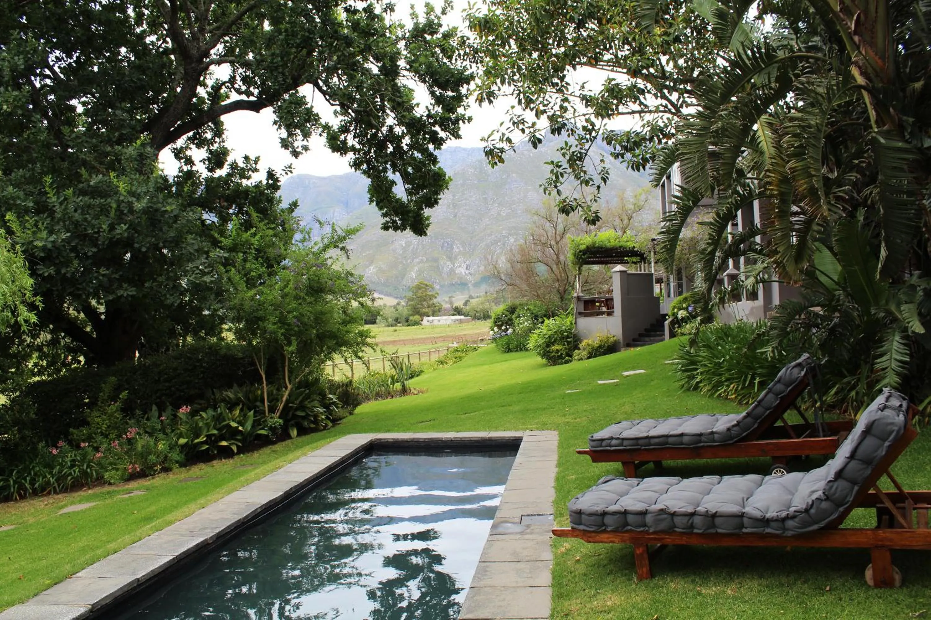 Mountain view in Arumvale Country Retreat