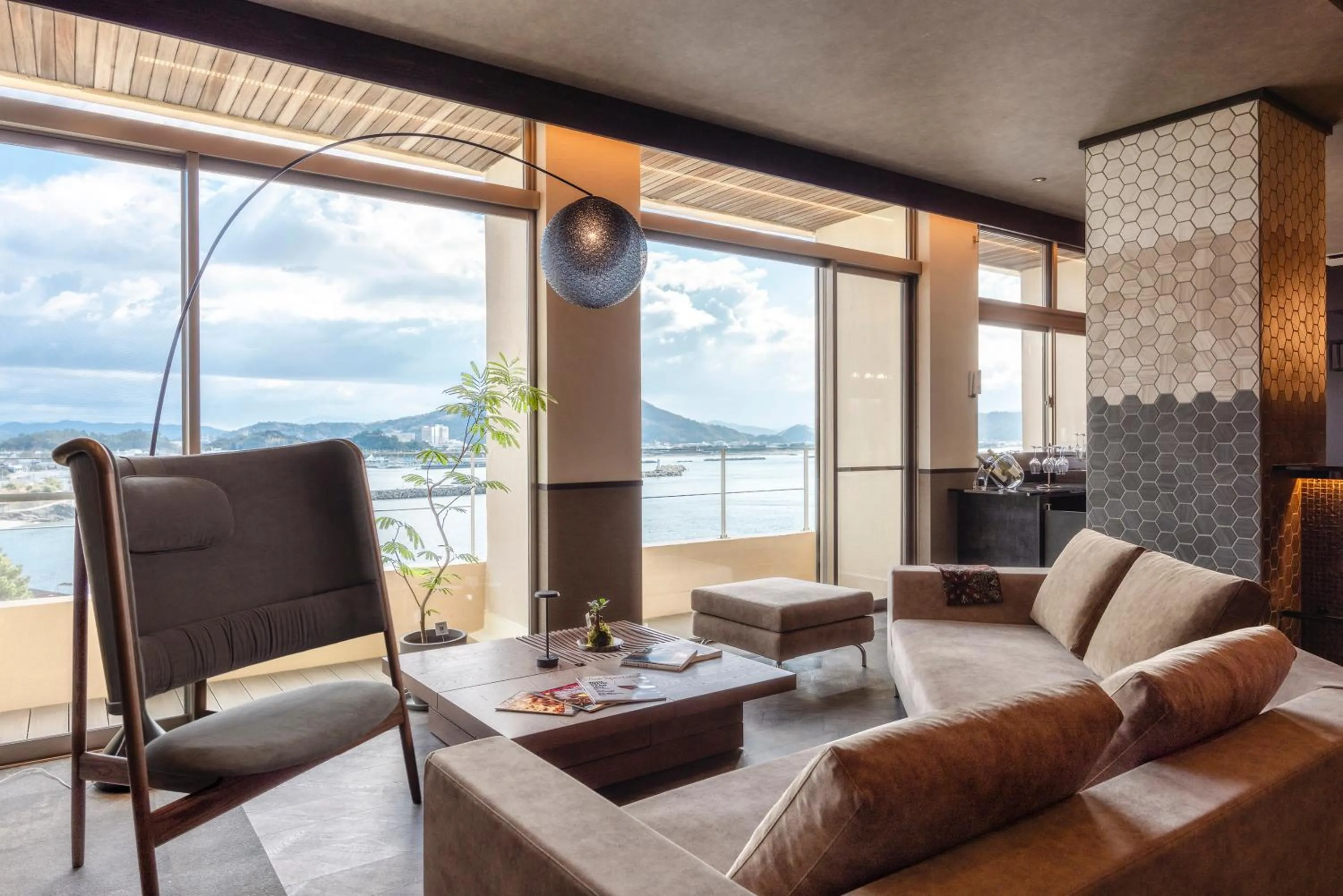 Restaurant/places to eat in Manpa Resort