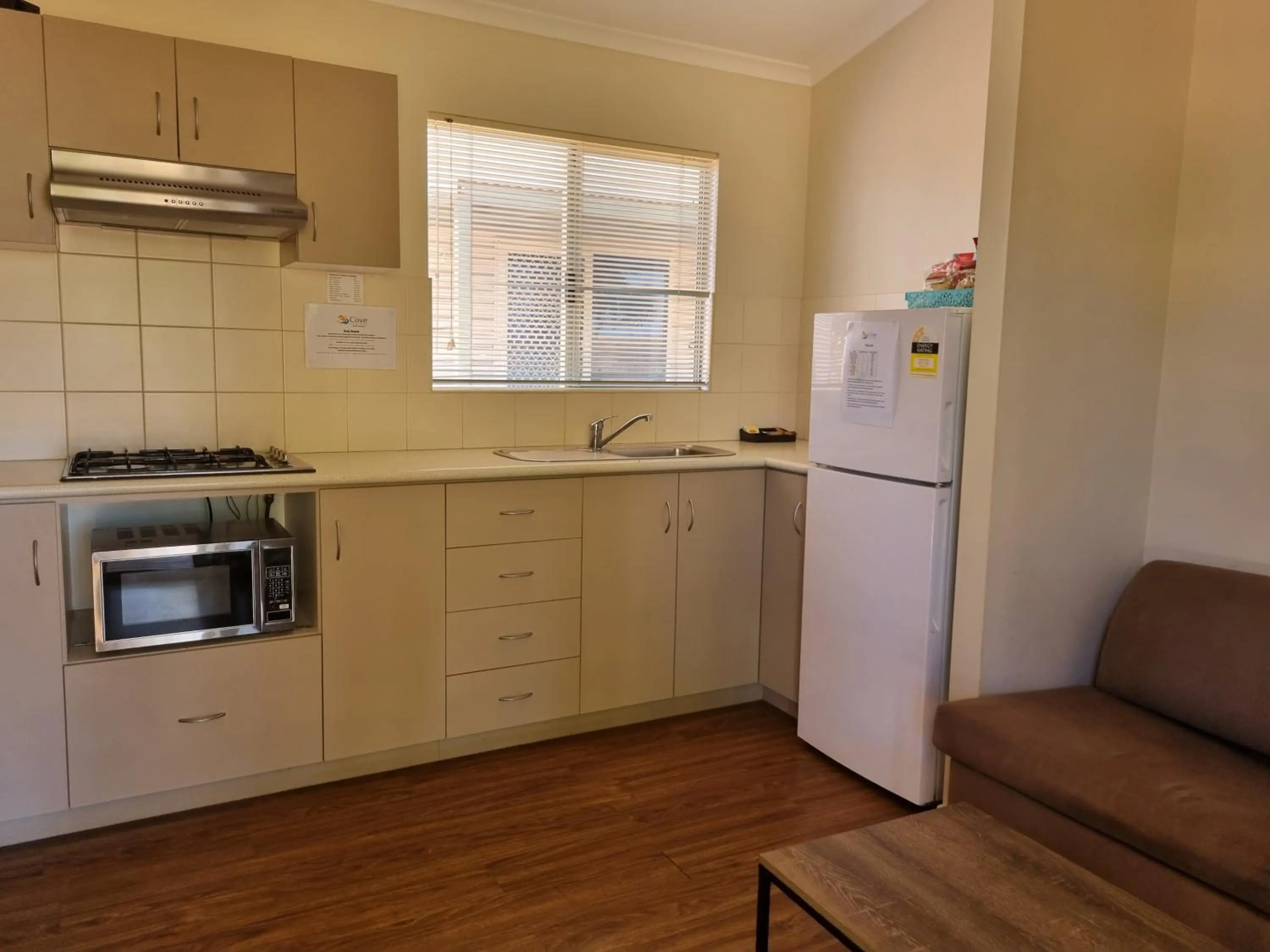 Kitchen or kitchenette in The Cove Holiday Village